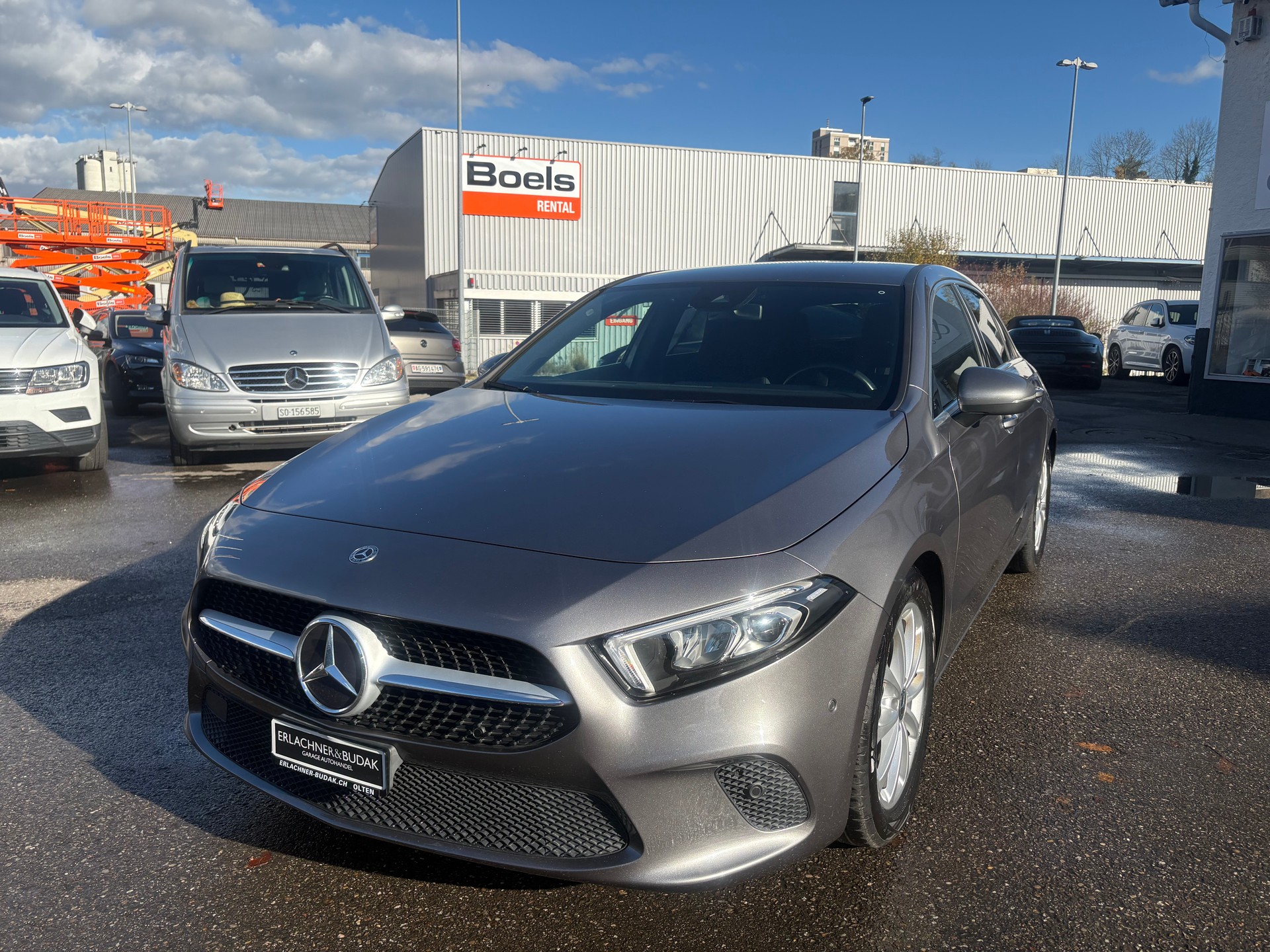 MERCEDES-BENZ A 180 Progressive 7G-DCT-image-1