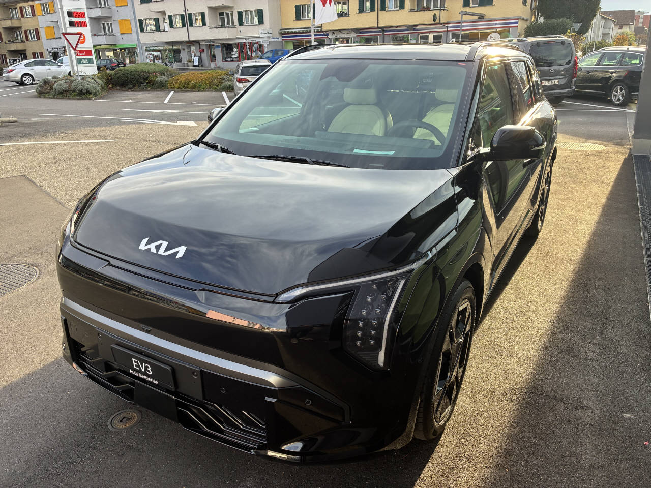 KIA EV3 81 kWh GT-Line-image-2