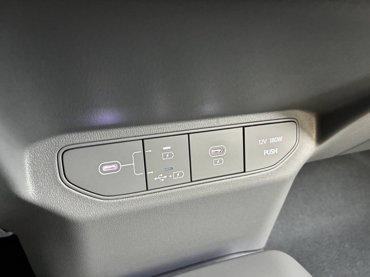 KIA EV3 81 kWh GT-Line-image-10