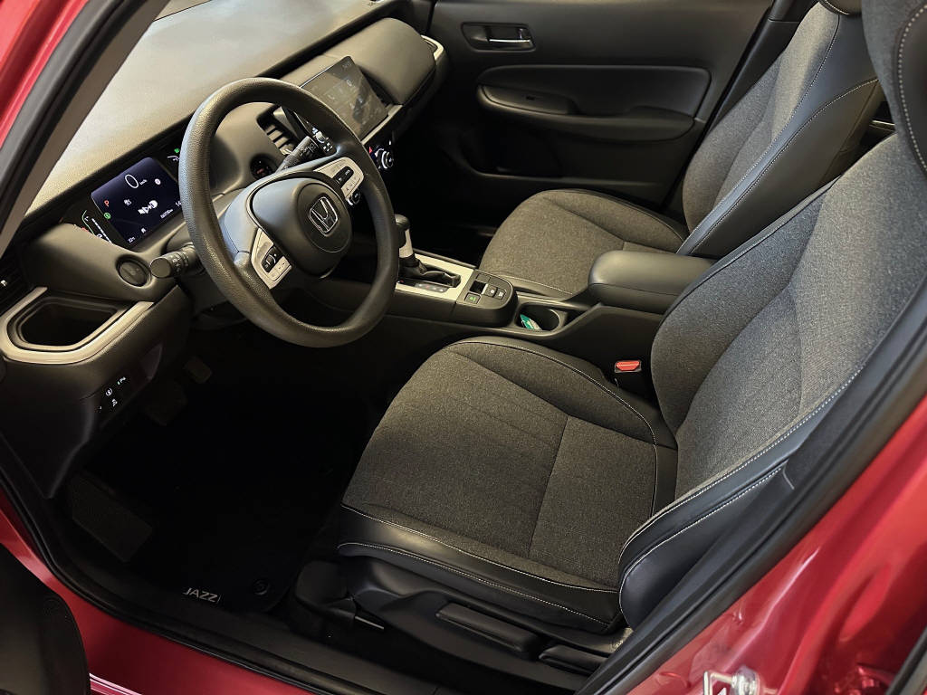 HONDA Jazz 1.5 i-MMD Elegance-image-6
