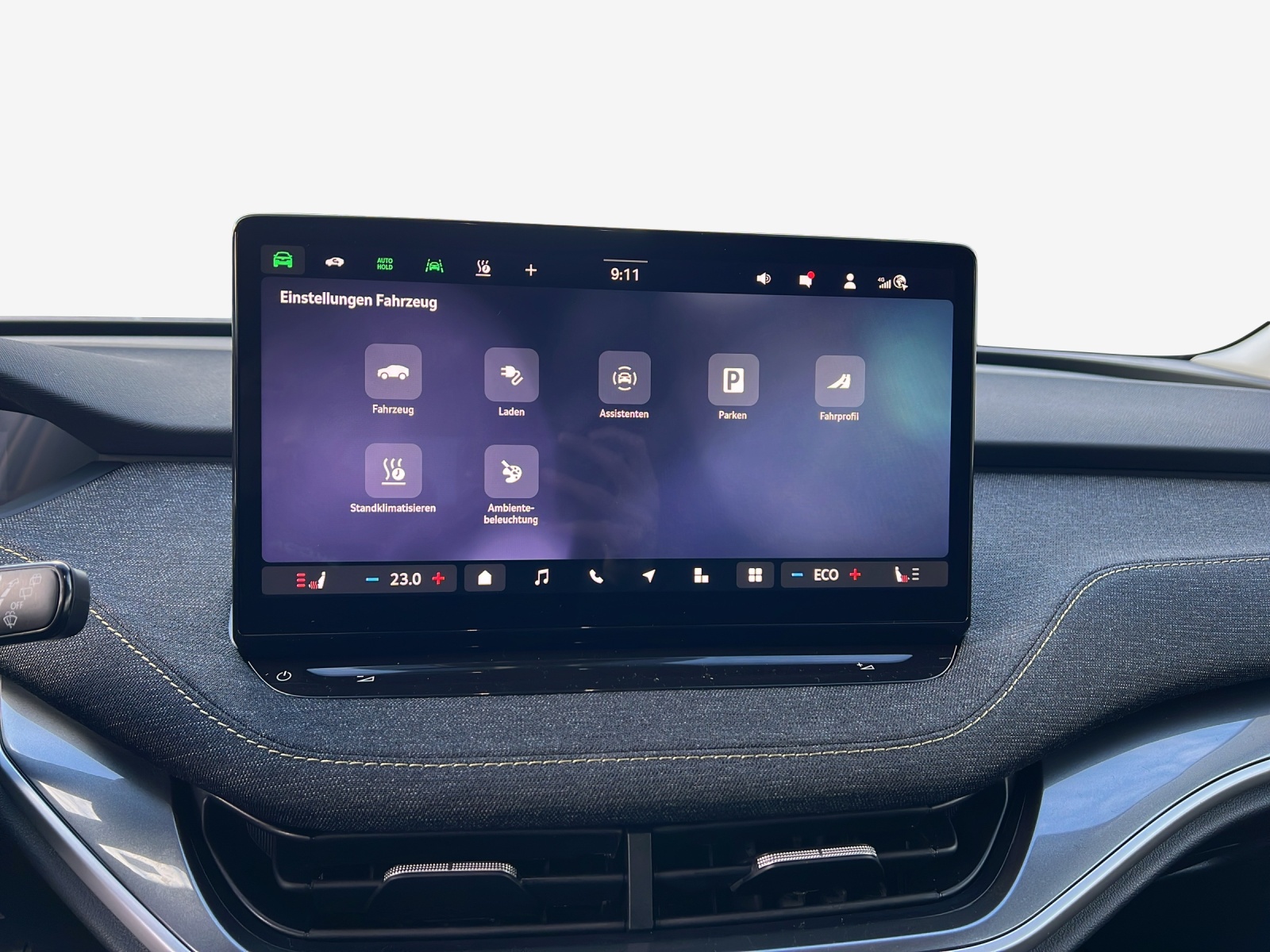 SKODA Elroq 60-image-11