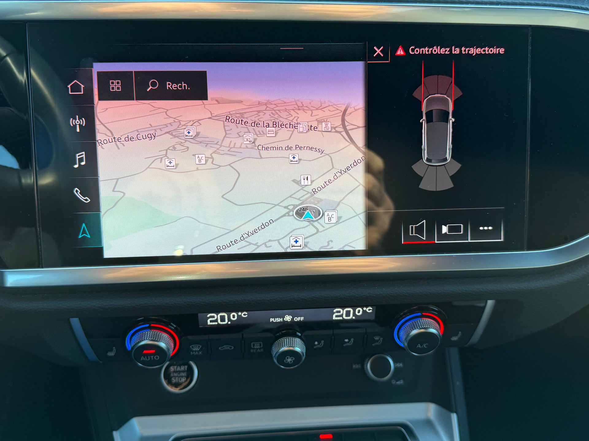 AUDI Q3 35 TFSI S line Attraction S-tronic-image-15