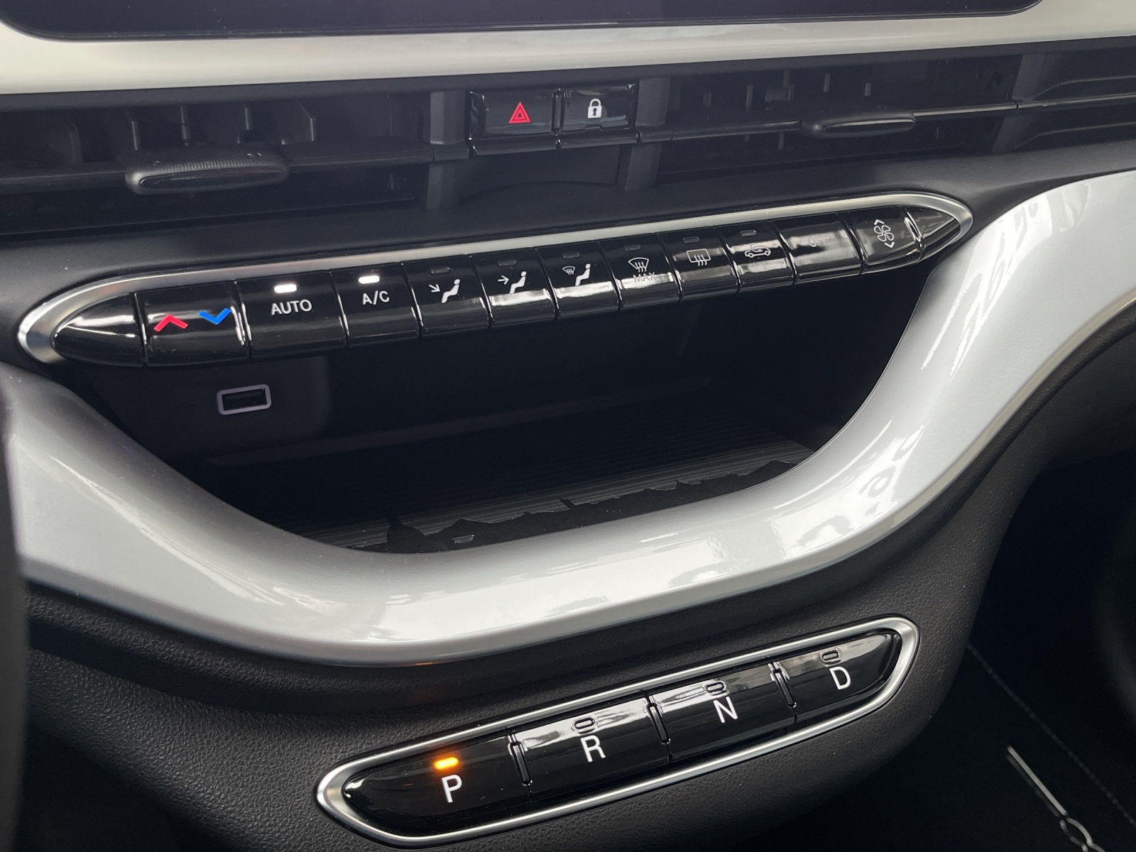 FIAT 500e Swiss Edition 3+1-image-11