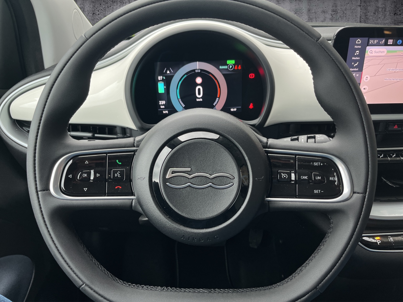 FIAT 500e Swiss Edition 3+1-image-9