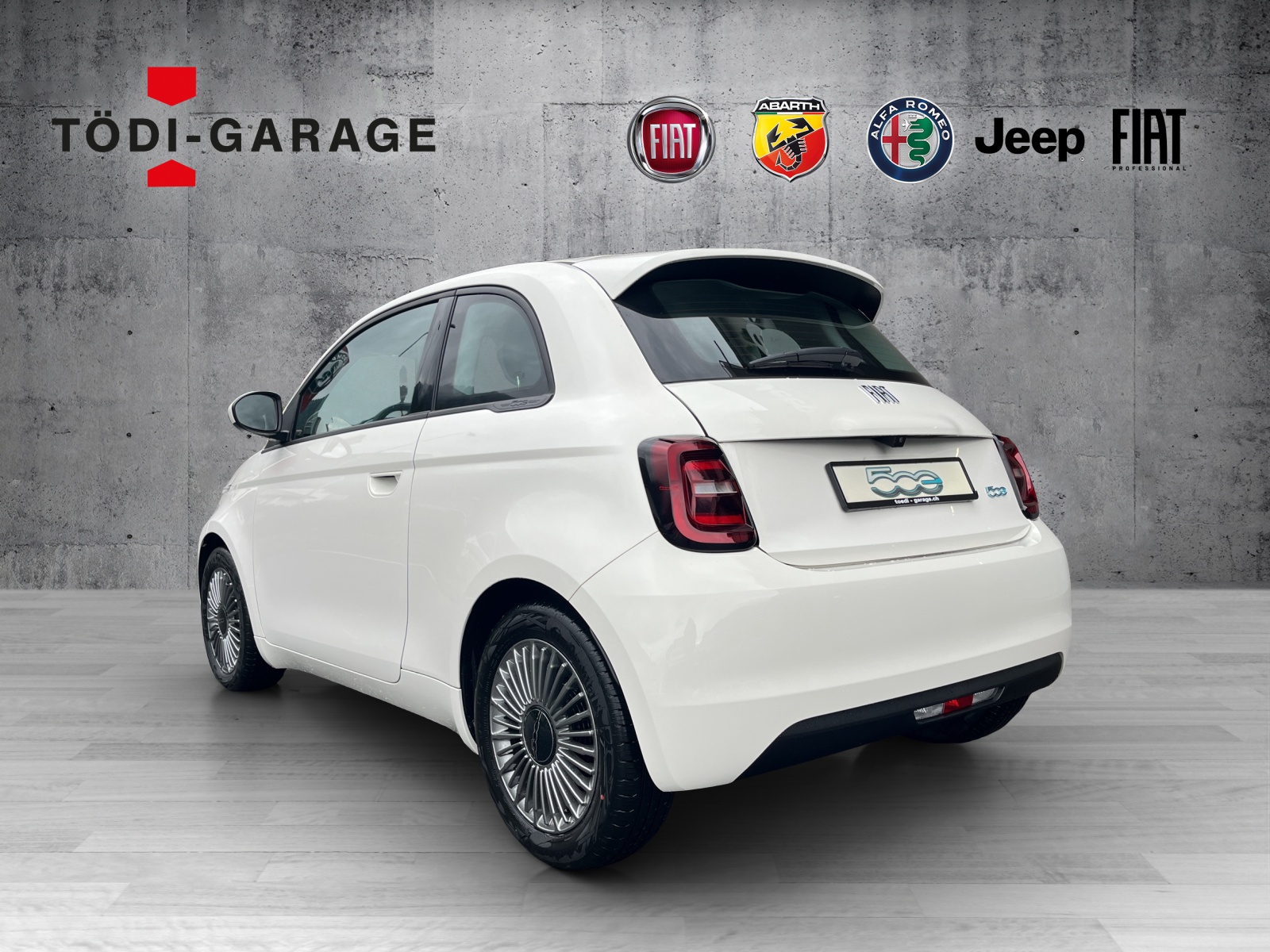 FIAT 500e Swiss Edition 3+1-image-3