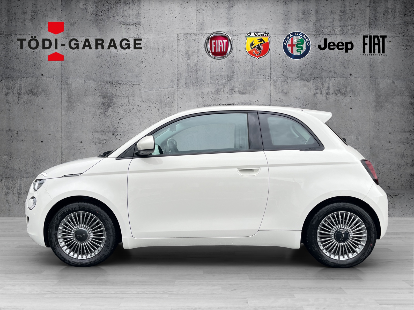 FIAT 500e Swiss Edition 3+1-image-2
