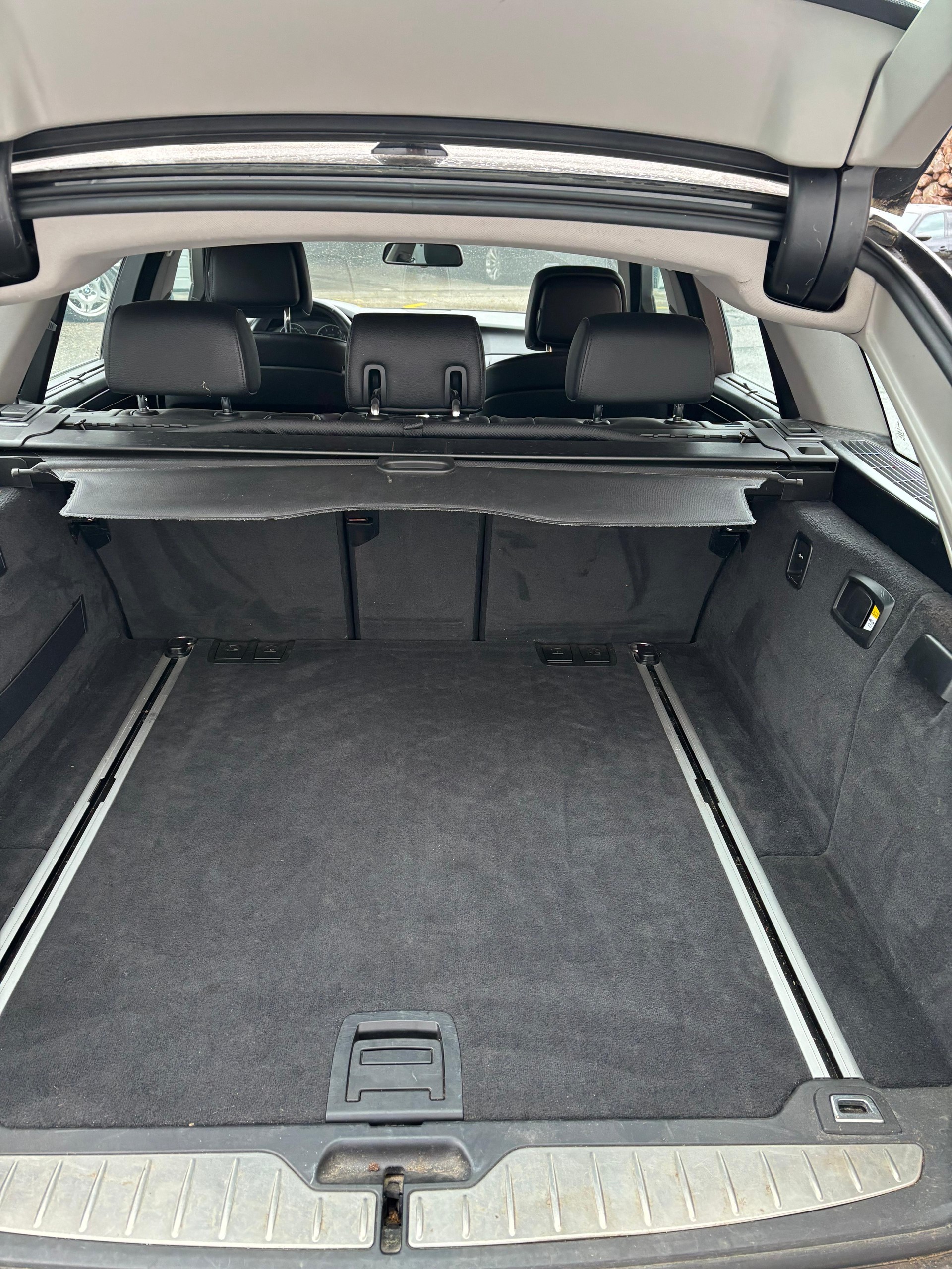 BMW 528i xDrive Touring Steptronic-image-5