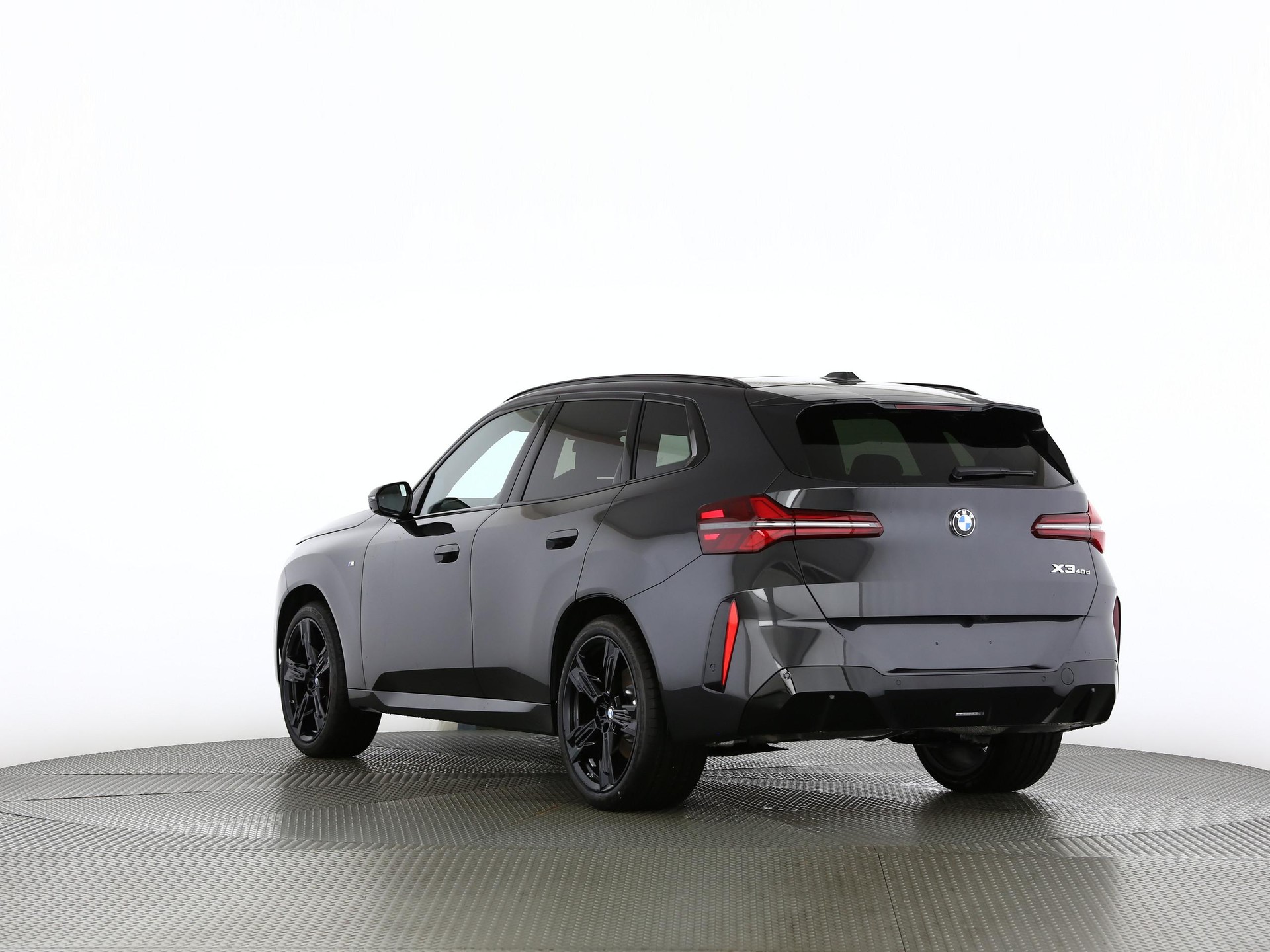 BMW X3 40d xDrive-image-15