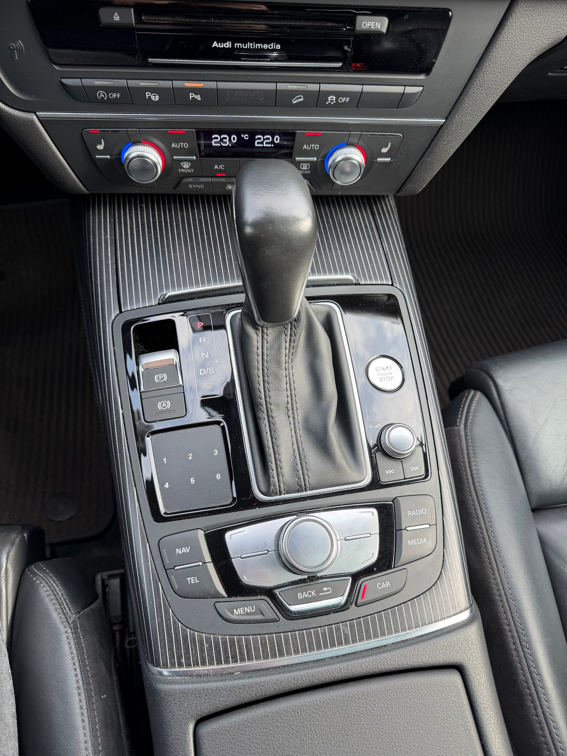AUDI A6 allroad 3.0 TDI V6 quattro S-tronic-image-9