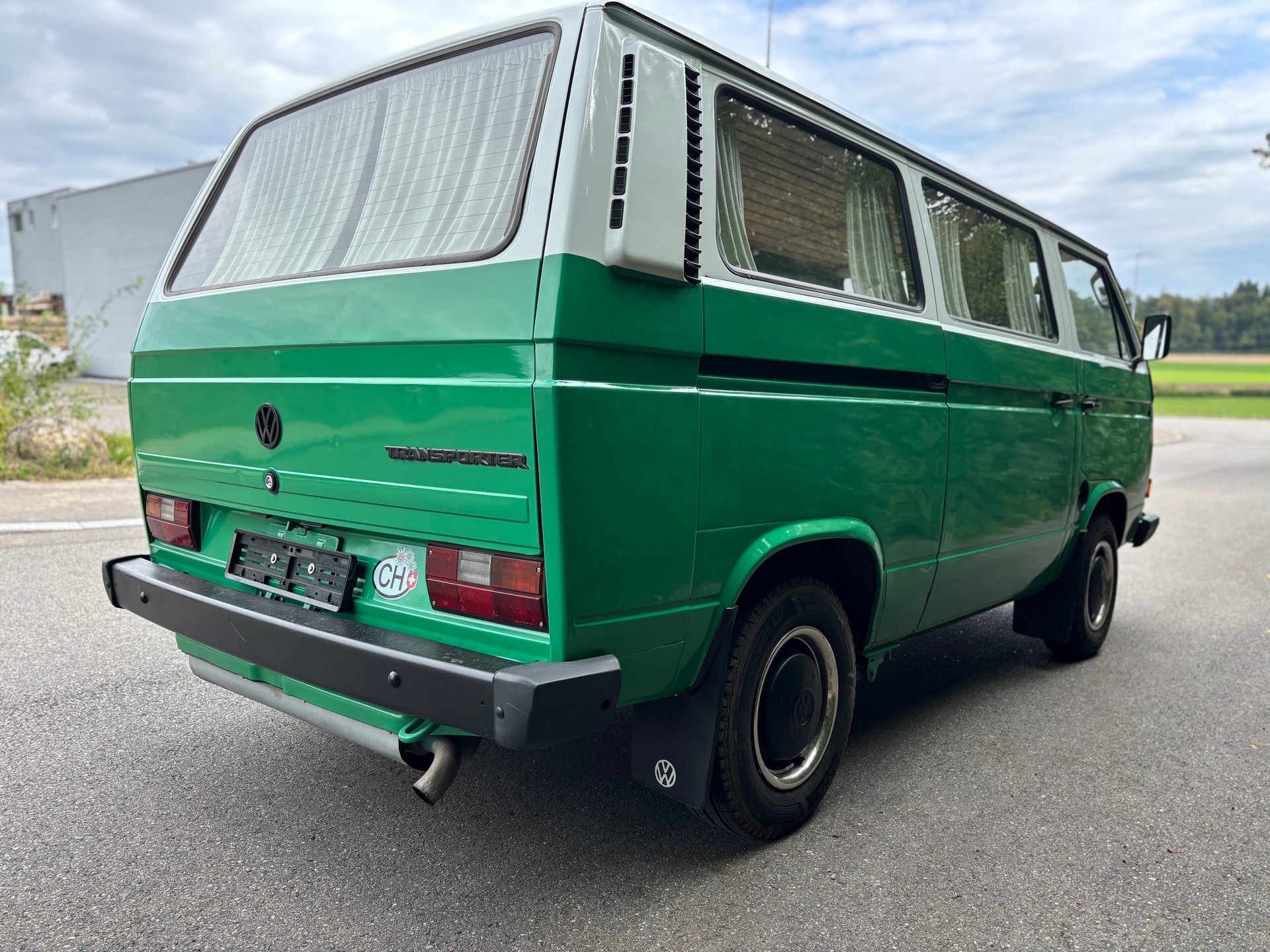 VW T2 **CAMPER**-showroom-element-3