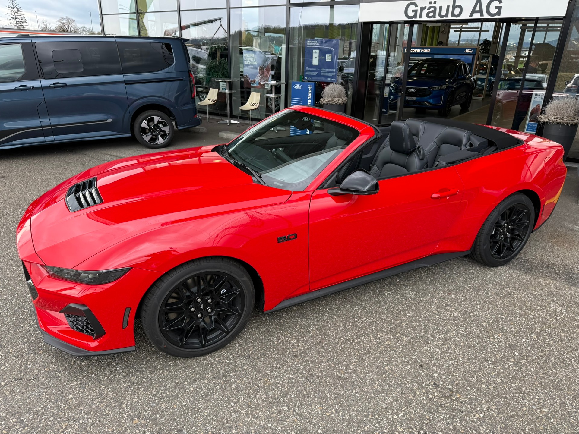 FORD Mustang Convertible 5.0 V8 GT Automat-image-8