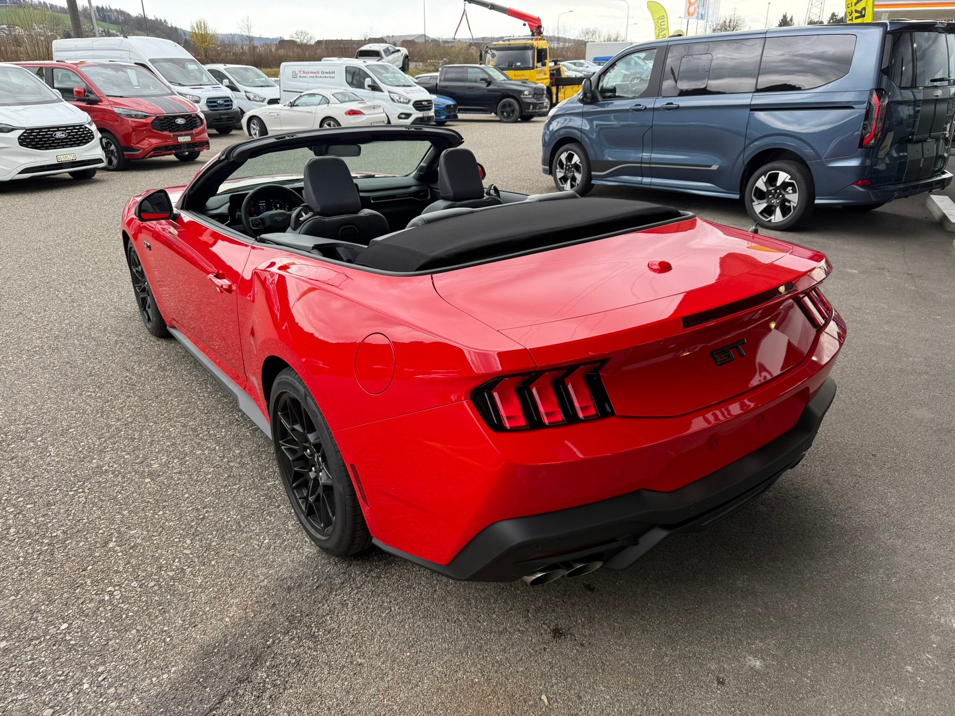 FORD Mustang Convertible 5.0 V8 GT Automat-image-9