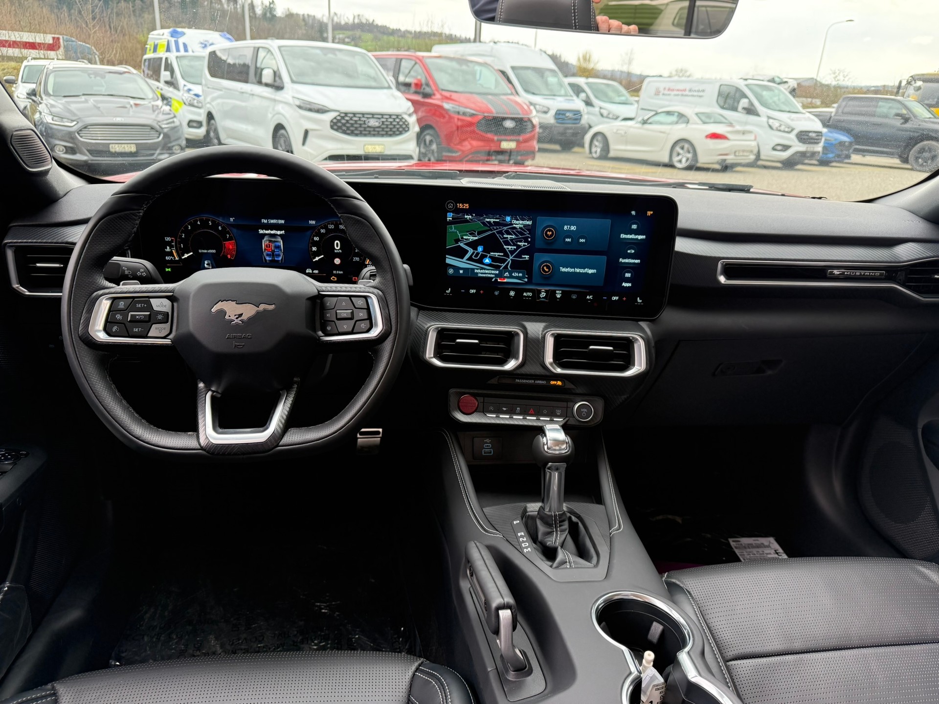 FORD Mustang Convertible 5.0 V8 GT Automat-image-12