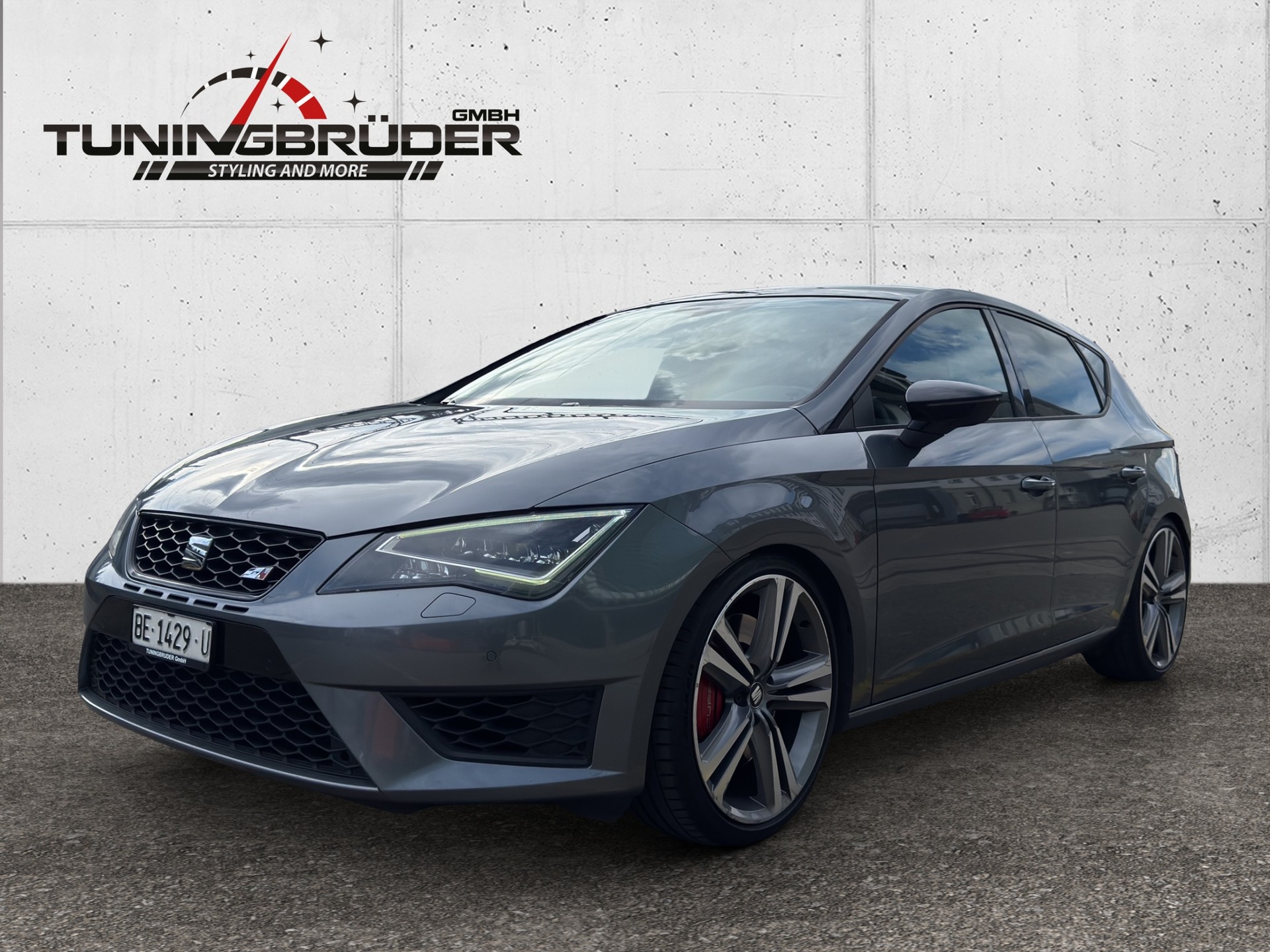 SEAT Leon 2.0 TSI Cupra 280 DSG-showroom-element-1