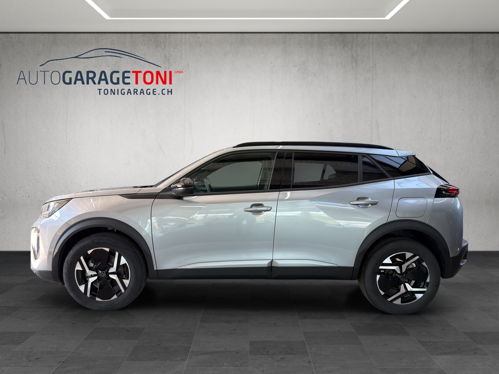 PEUGEOT 2008 1.2 145 MHEV Allure Premium-image-3