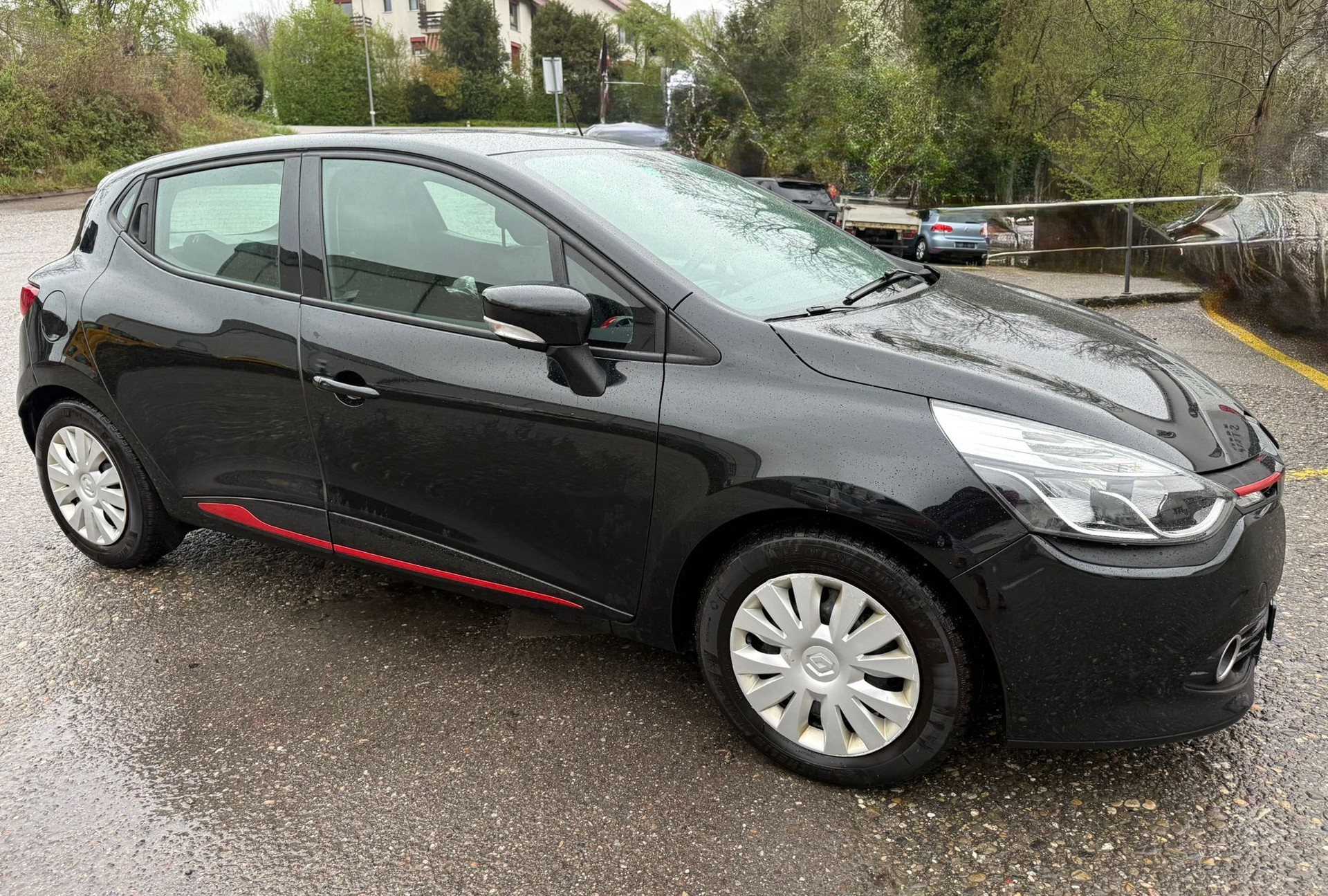 RENAULT Clio 1.5 dCi Dynamique-image-1