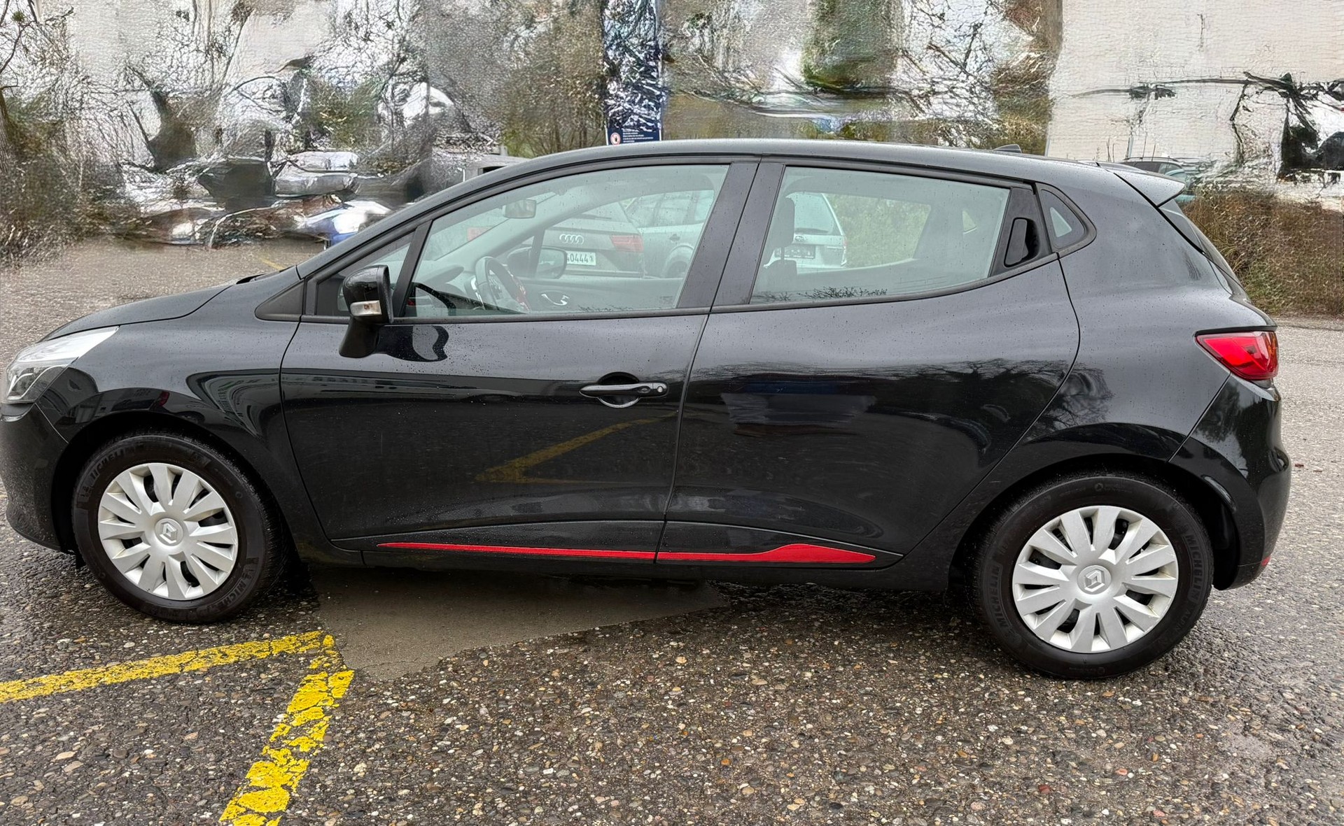 RENAULT Clio 1.5 dCi Dynamique-image-4