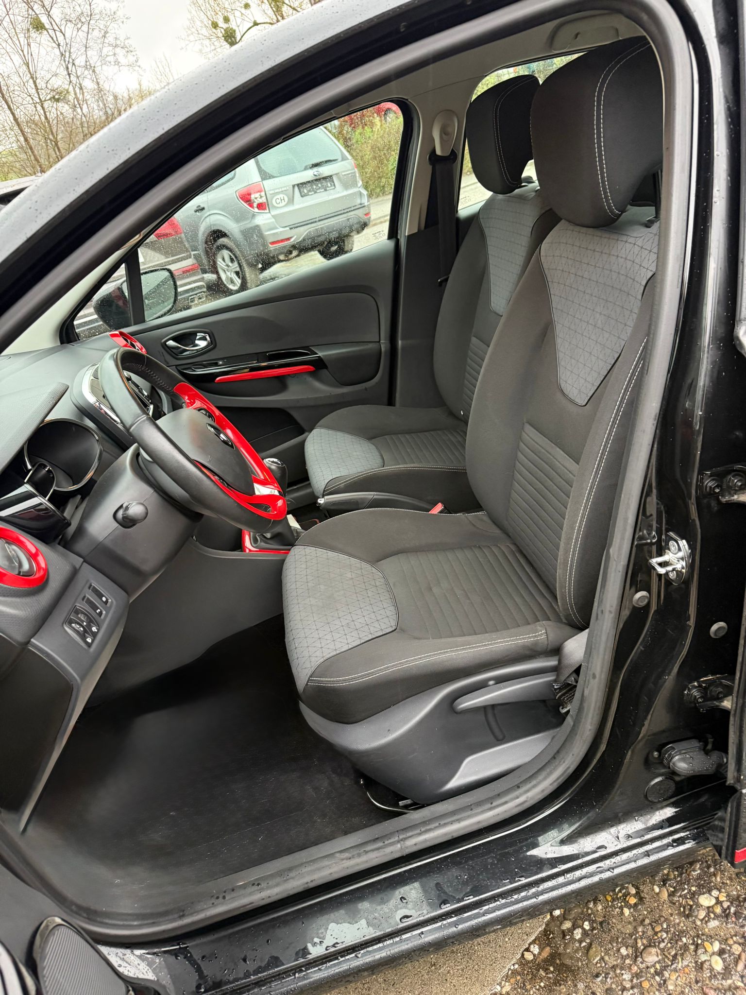 RENAULT Clio 1.5 dCi Dynamique-image-9