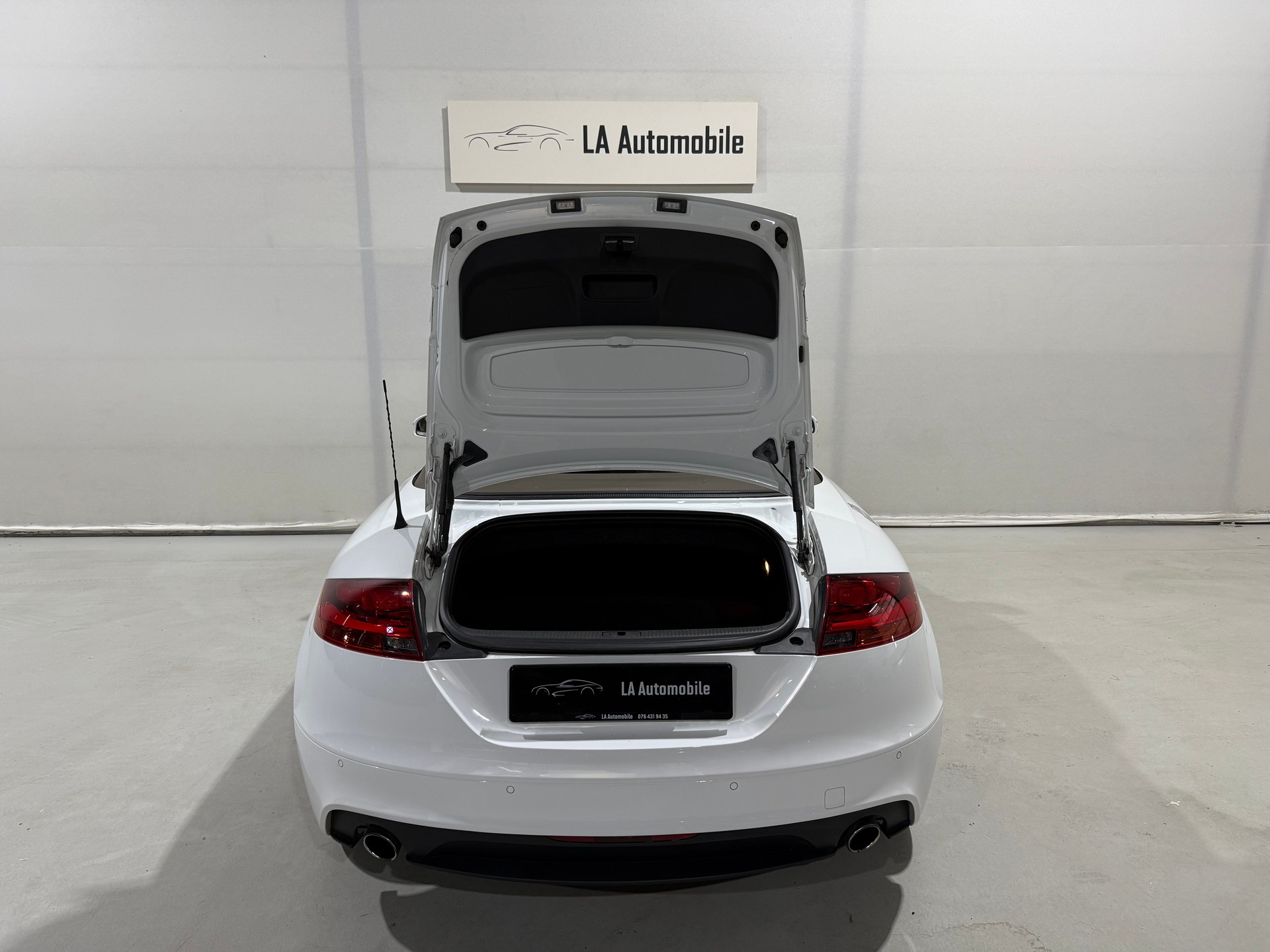 AUDI TT Roadster 2.0 TFSI S-tronic-image-11
