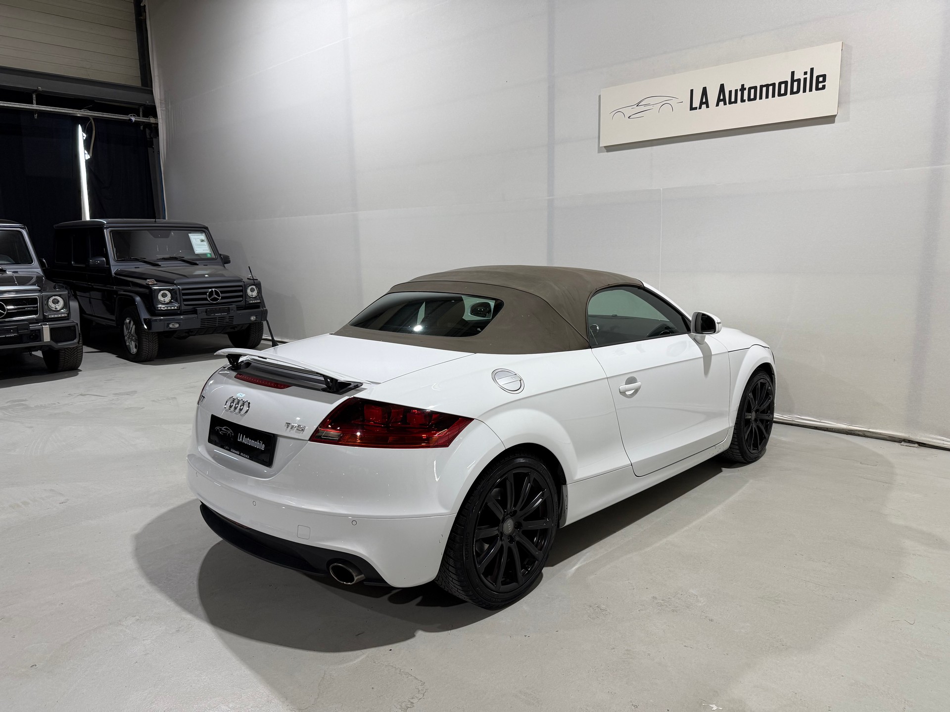 AUDI TT Roadster 2.0 TFSI S-tronic-image-9