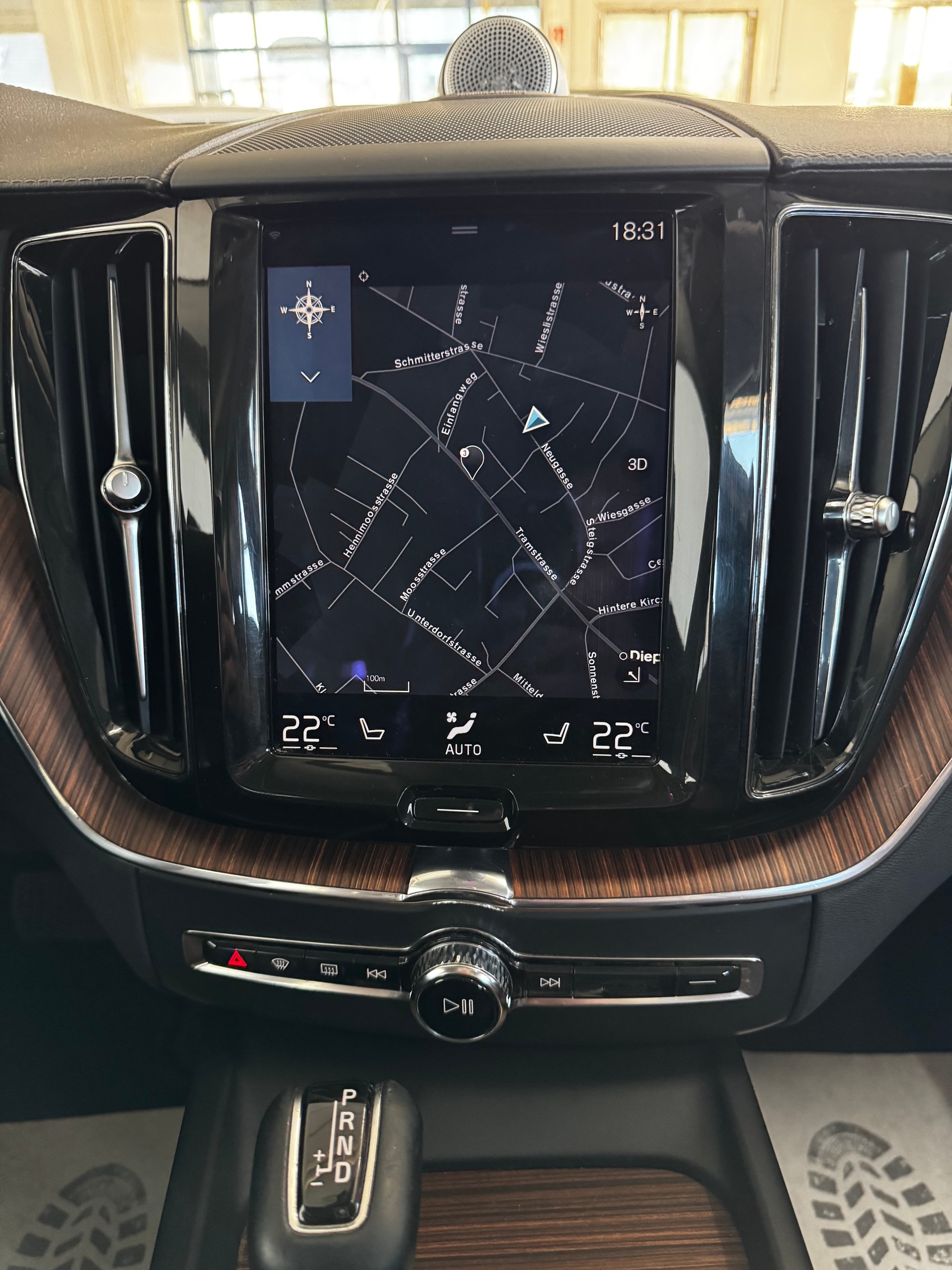 VOLVO XC60 D5 AWD Inscription Geartronic-image-22
