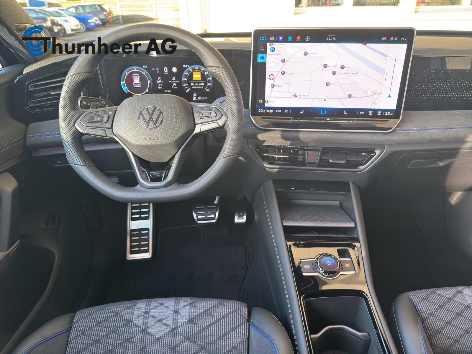 VW Tiguan 2.0 TDI SCR R-Line United 4Motion DSG-image-10