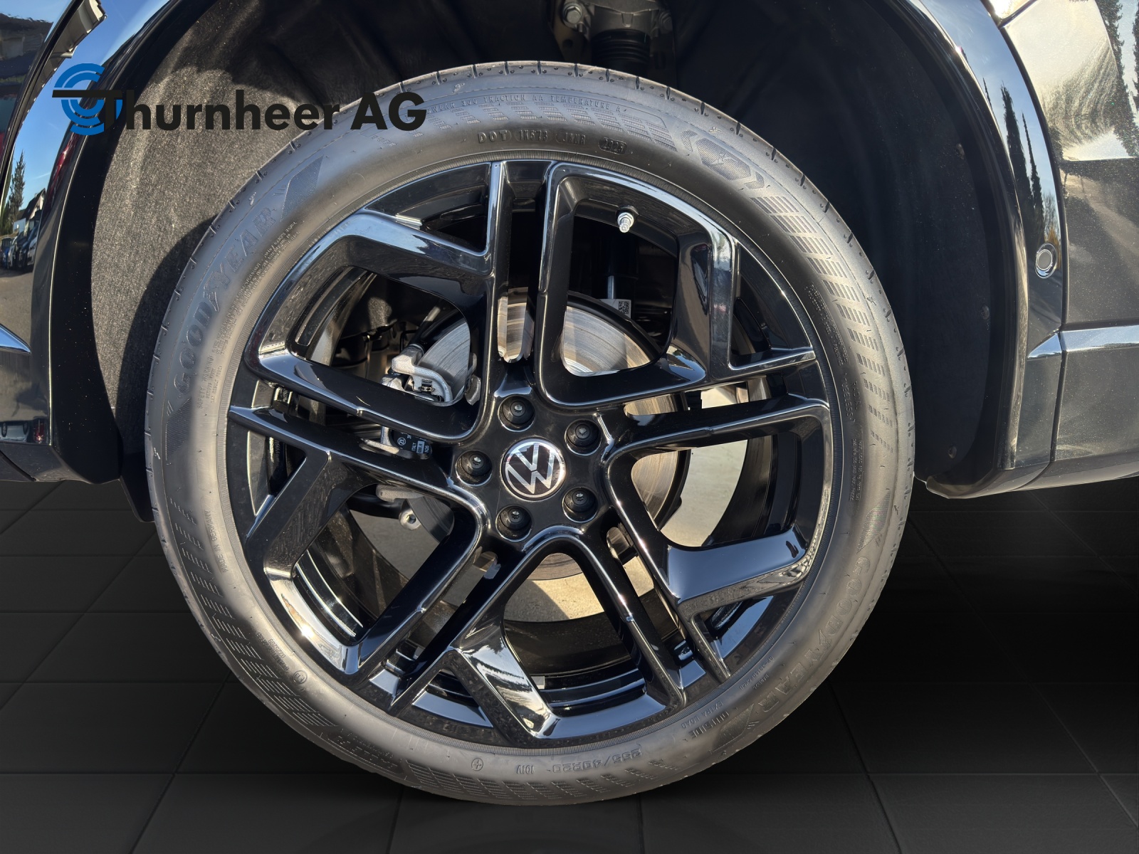 VW Tiguan 2.0 TDI SCR R-Line United 4Motion DSG-image-13