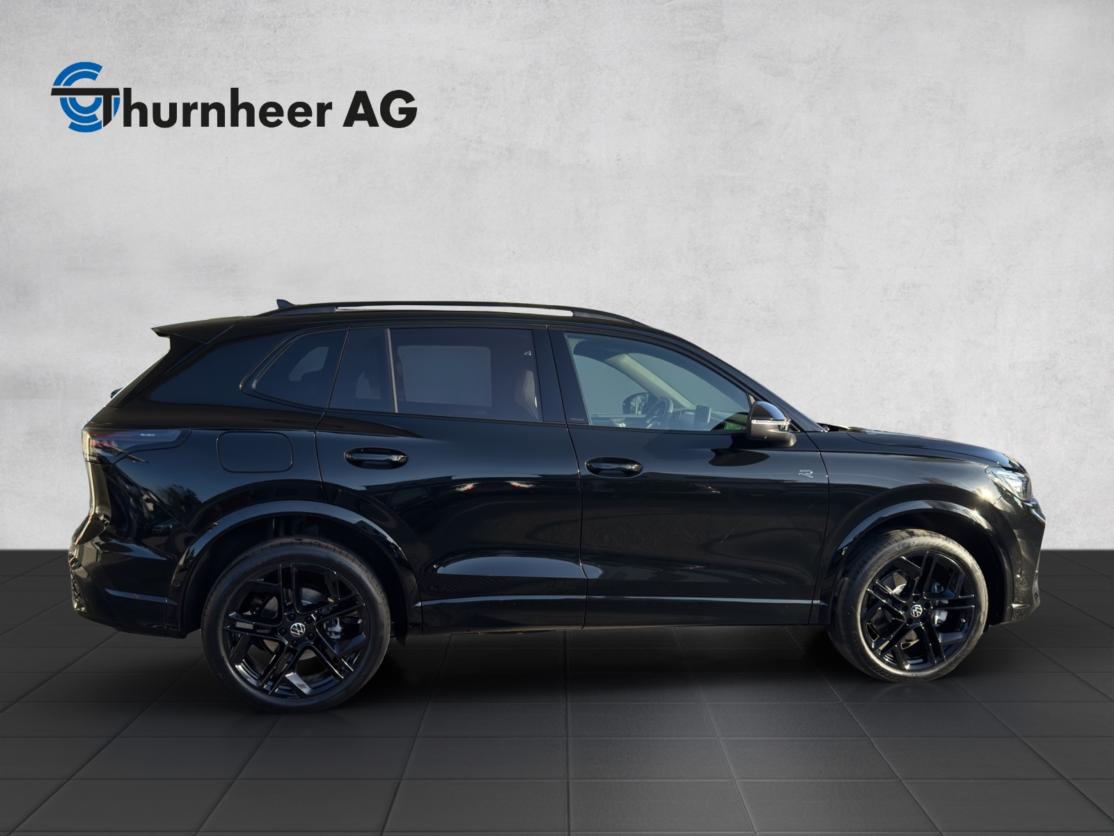 VW Tiguan 2.0 TDI SCR R-Line United 4Motion DSG-image-6