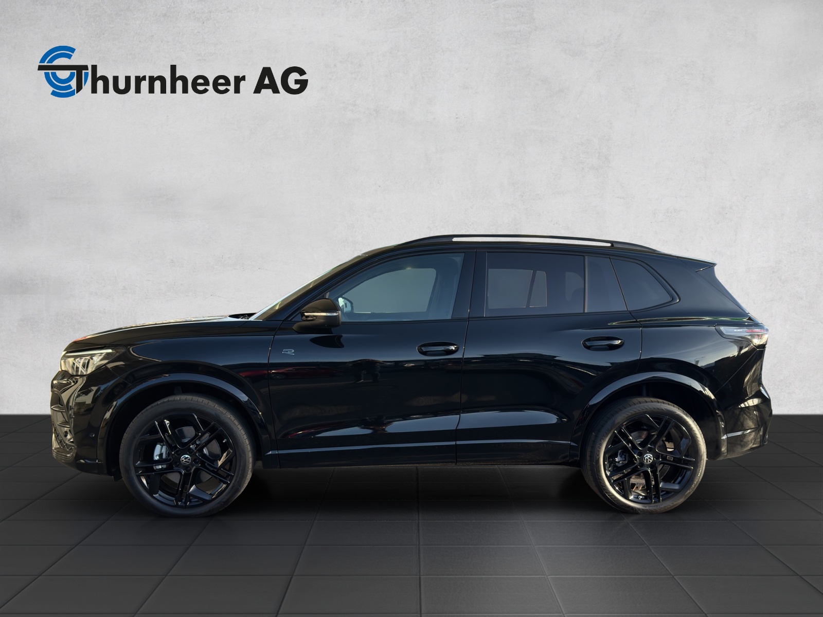 VW Tiguan 2.0 TDI SCR R-Line United 4Motion DSG-image-2