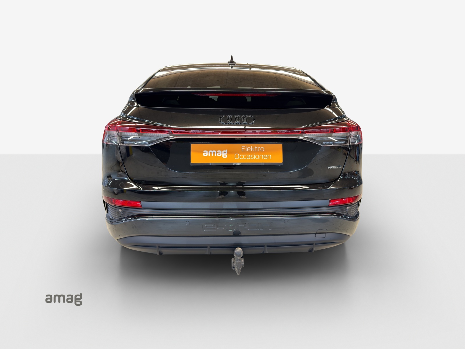 AUDI Q4 Sportback e-tron 45 Attraction quattro-image-3