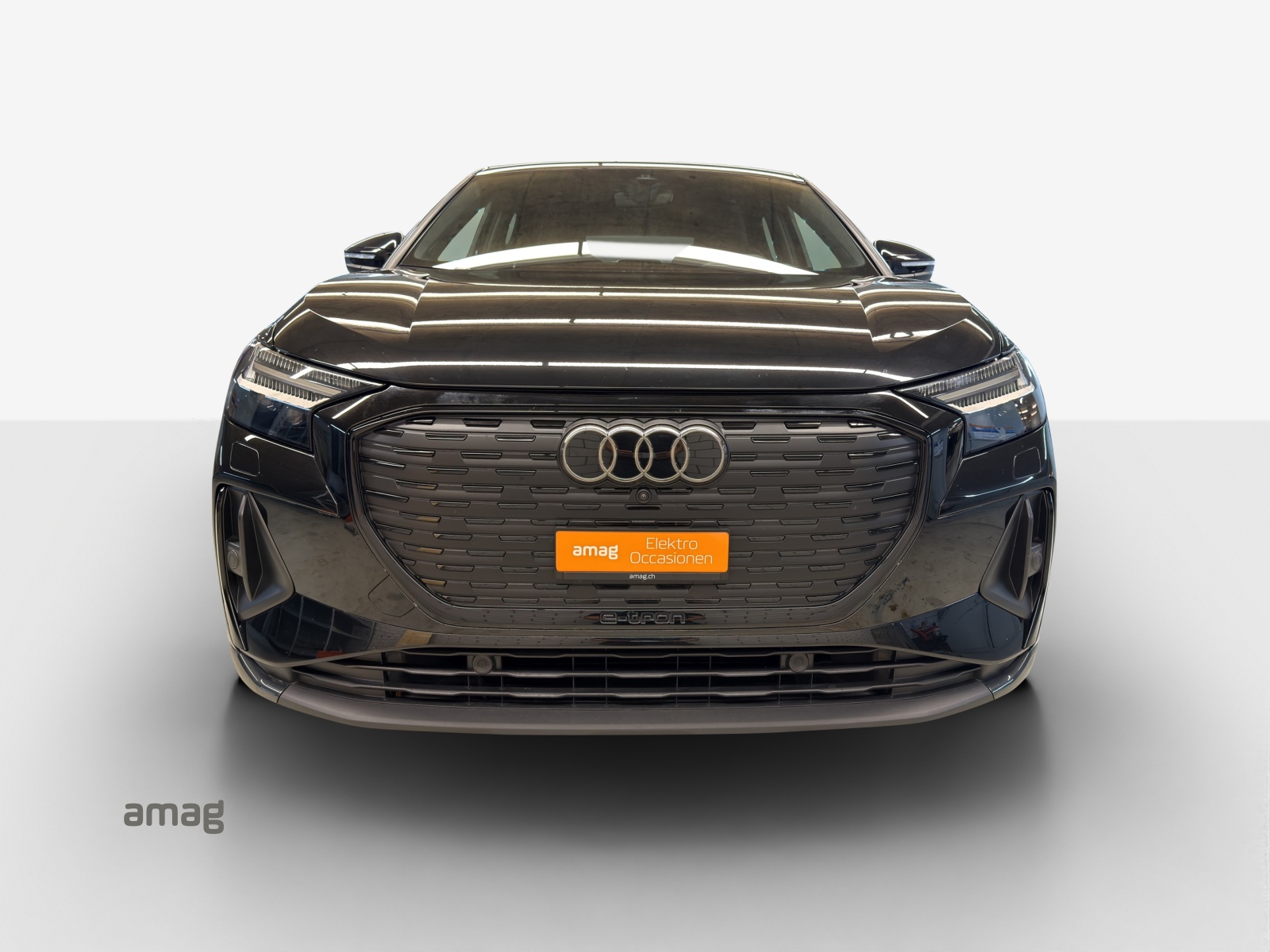 AUDI Q4 Sportback e-tron 45 Attraction quattro-image-6