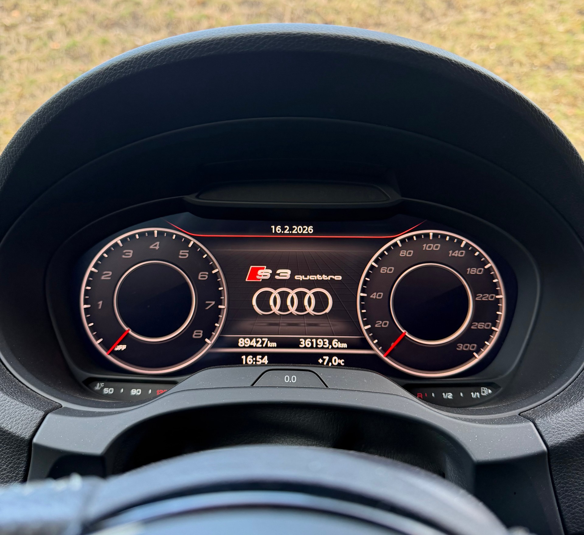 AUDI 2.0 T FSI quattro S-Tronic-image-7