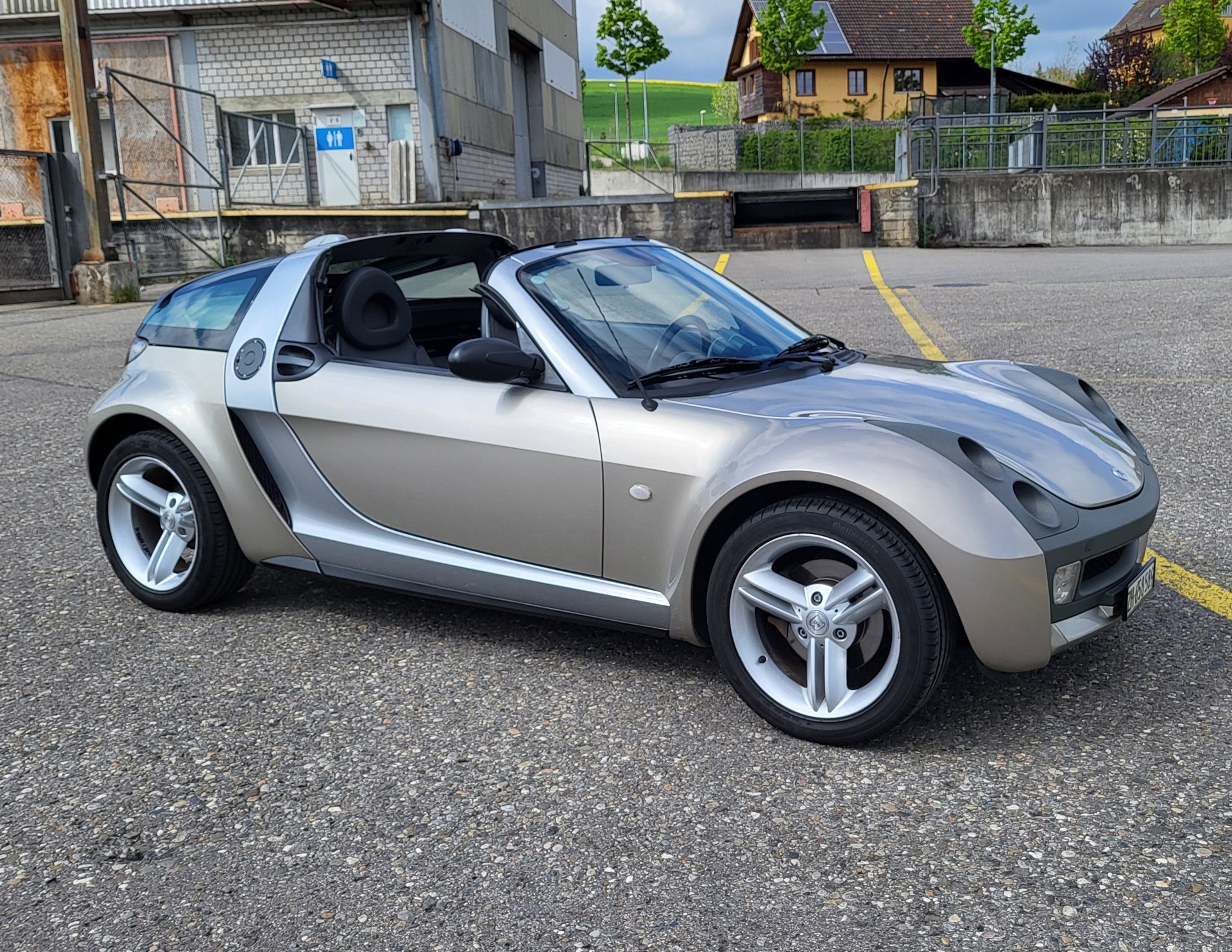 SMART Roadster Coupé-image-4