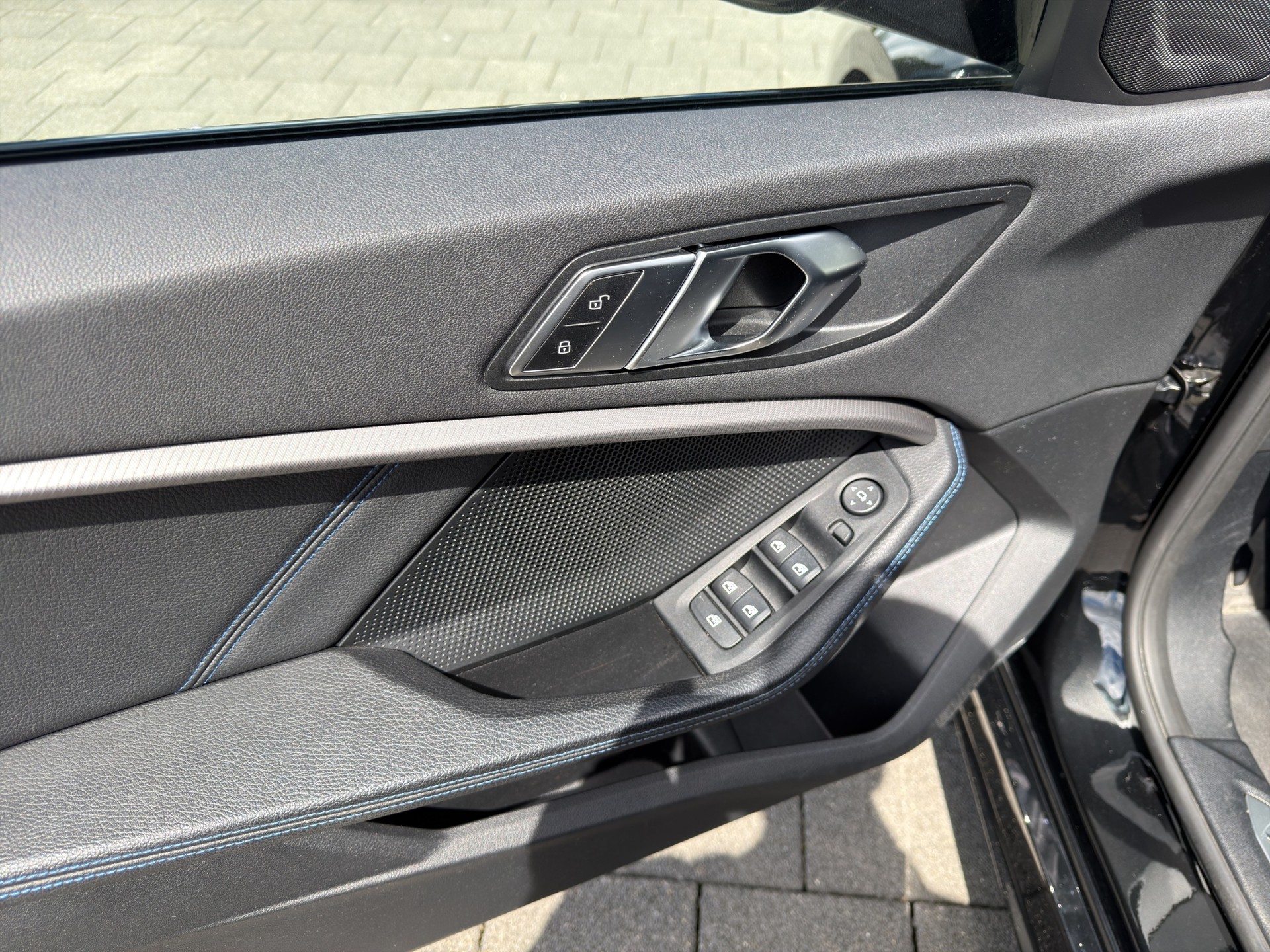 BMW 118i Pure M Sport Steptronic-image-20