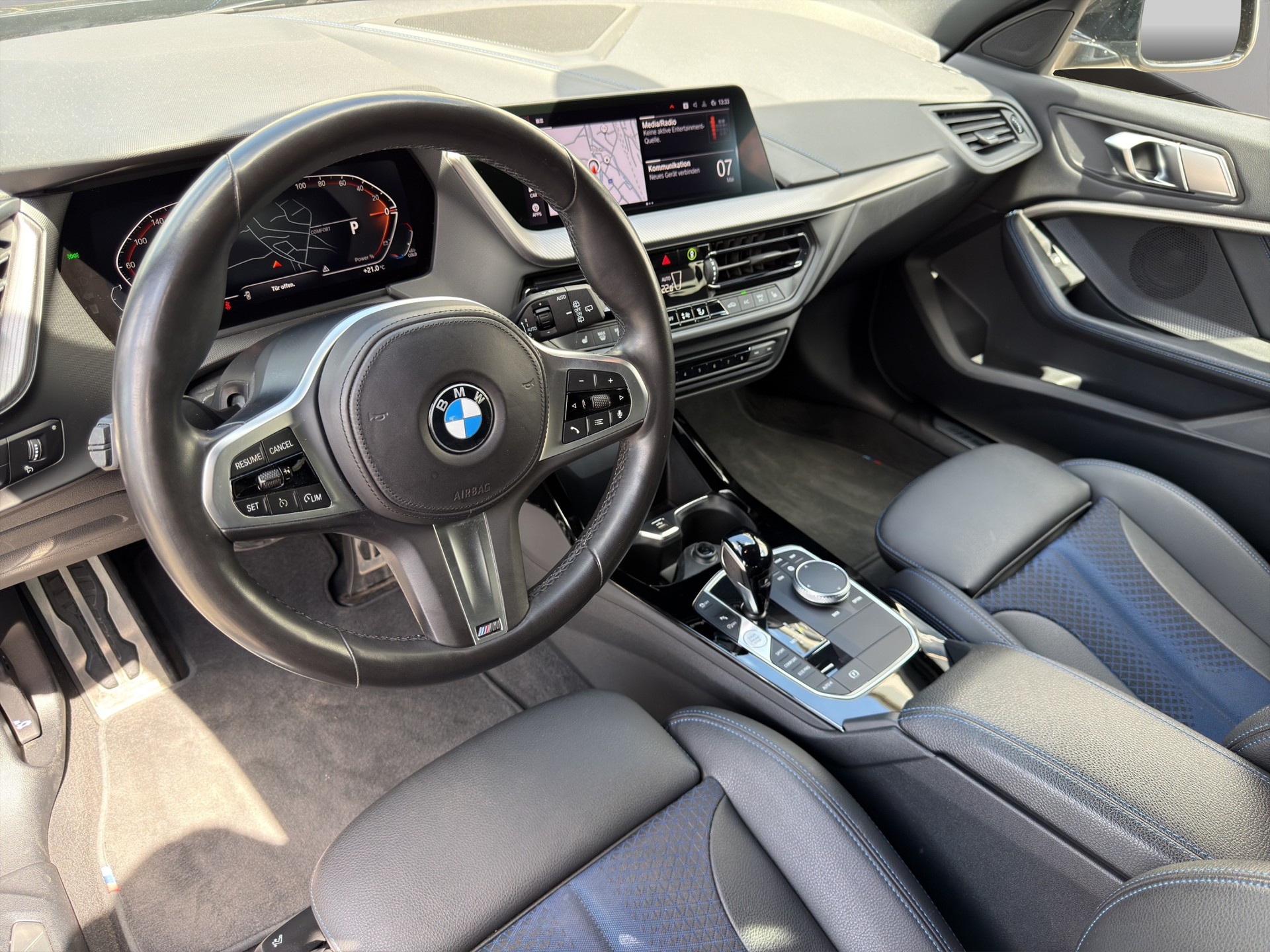 BMW 118i Pure M Sport Steptronic-image-10