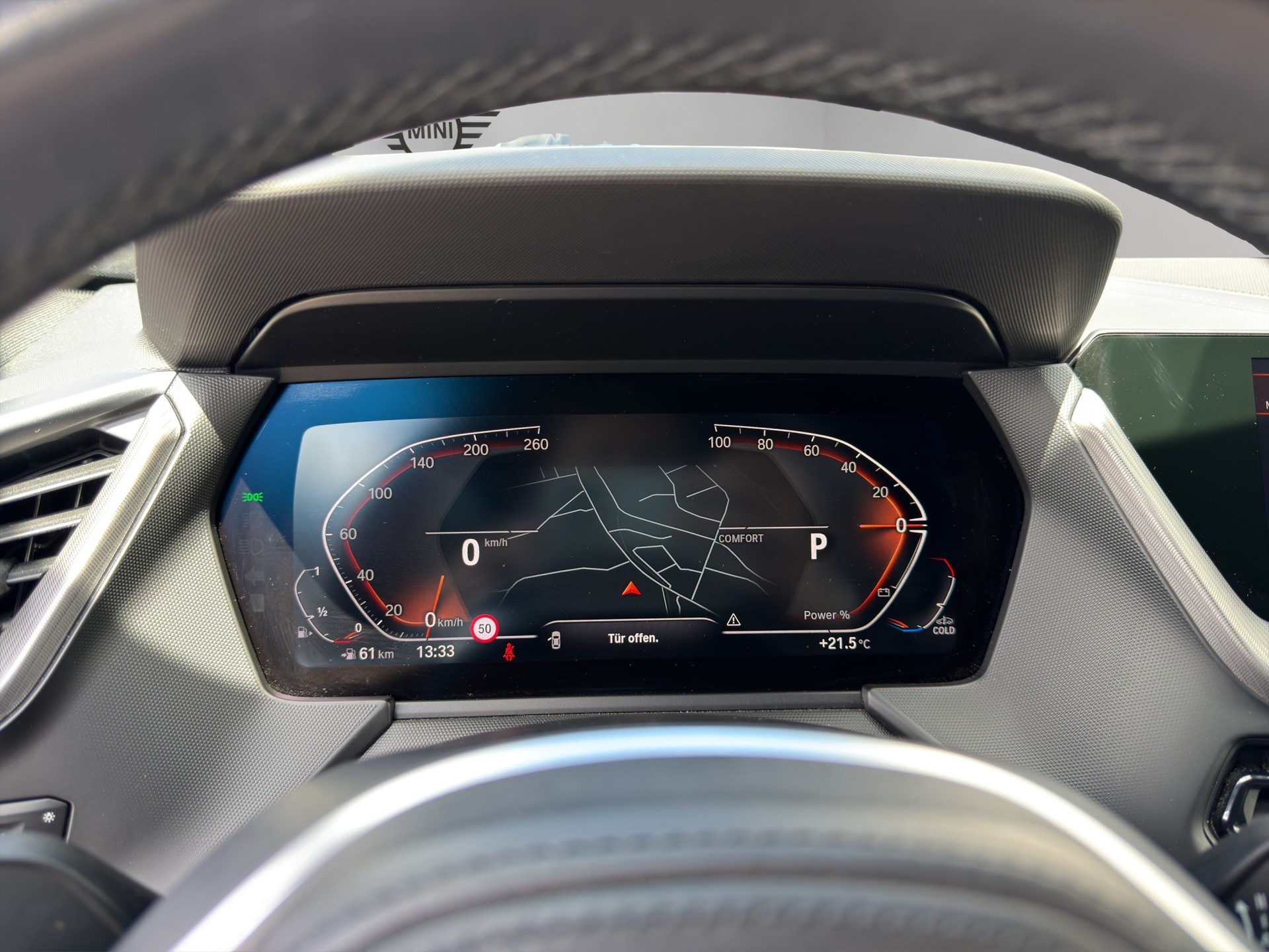 BMW 118i Pure M Sport Steptronic-image-12