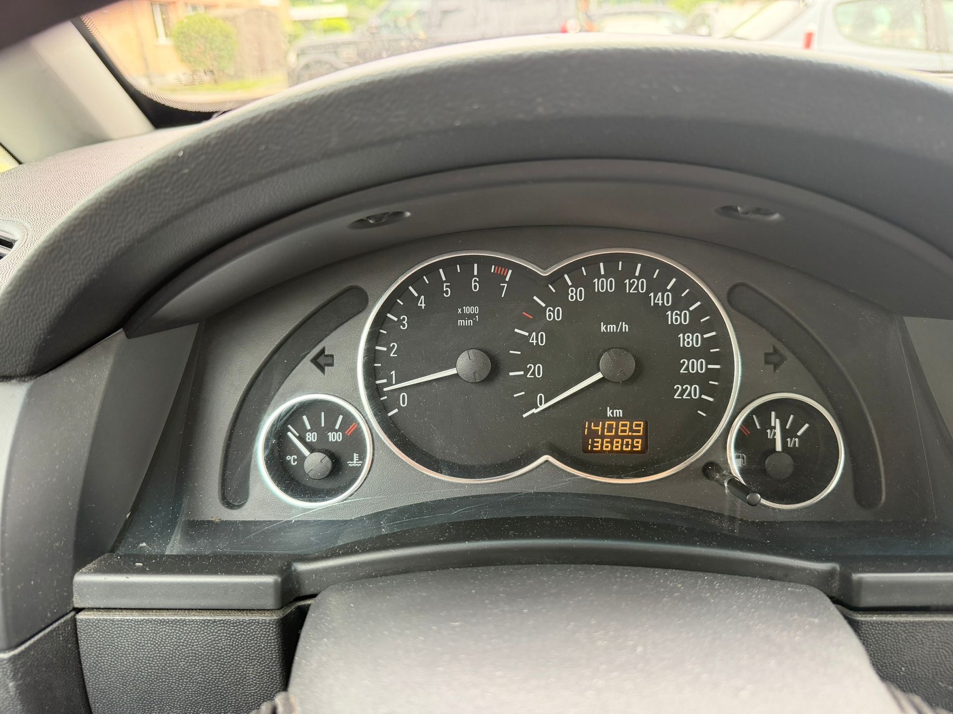 OPEL Meriva 1.6i 16V Essentia-image-10