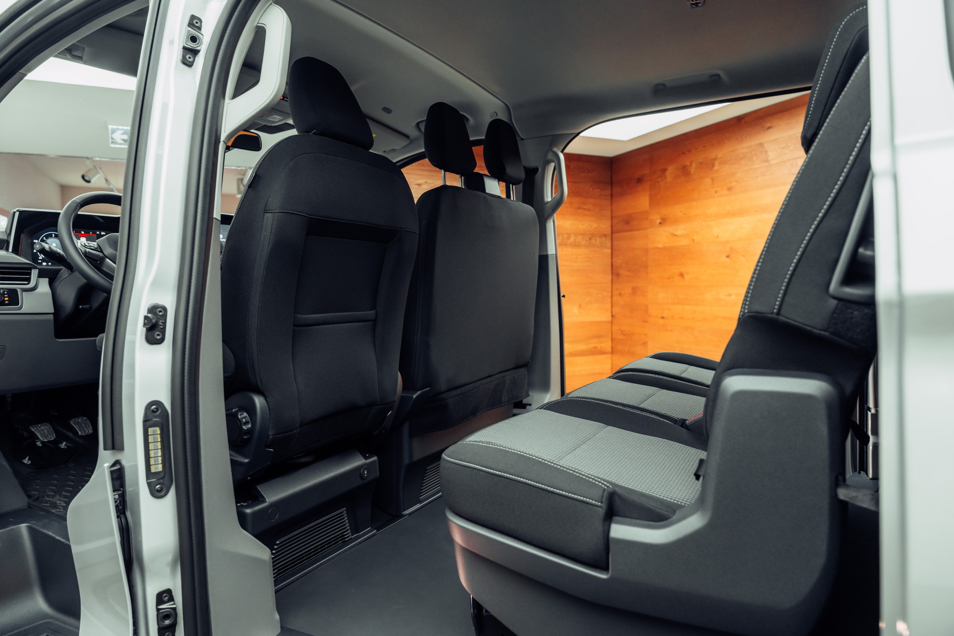 VW Multivan 2.0 TDI Lang-image-8