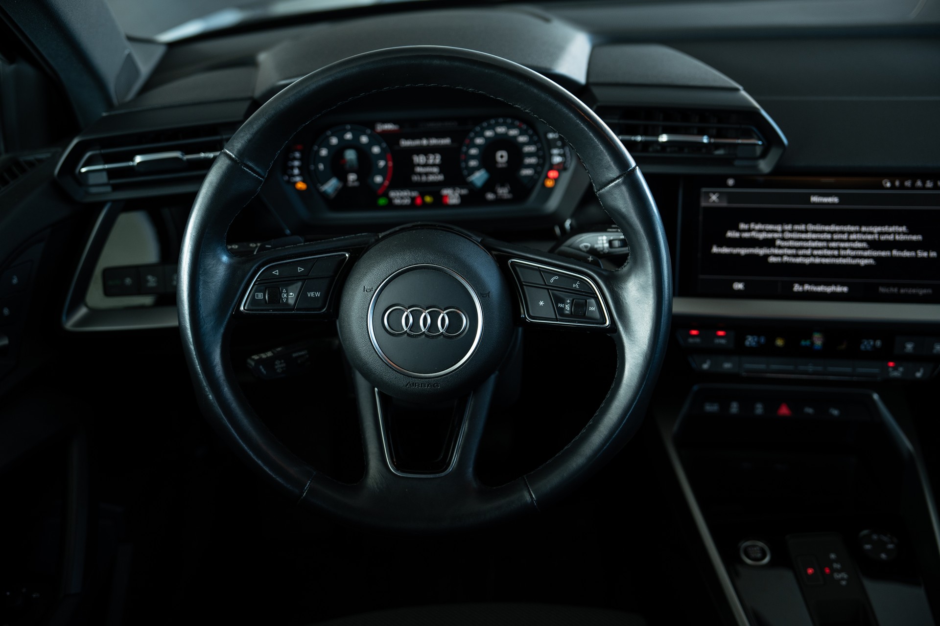 AUDI A3 Sportback 1.5 35 TFSI Advanced S-Tronic-image-6