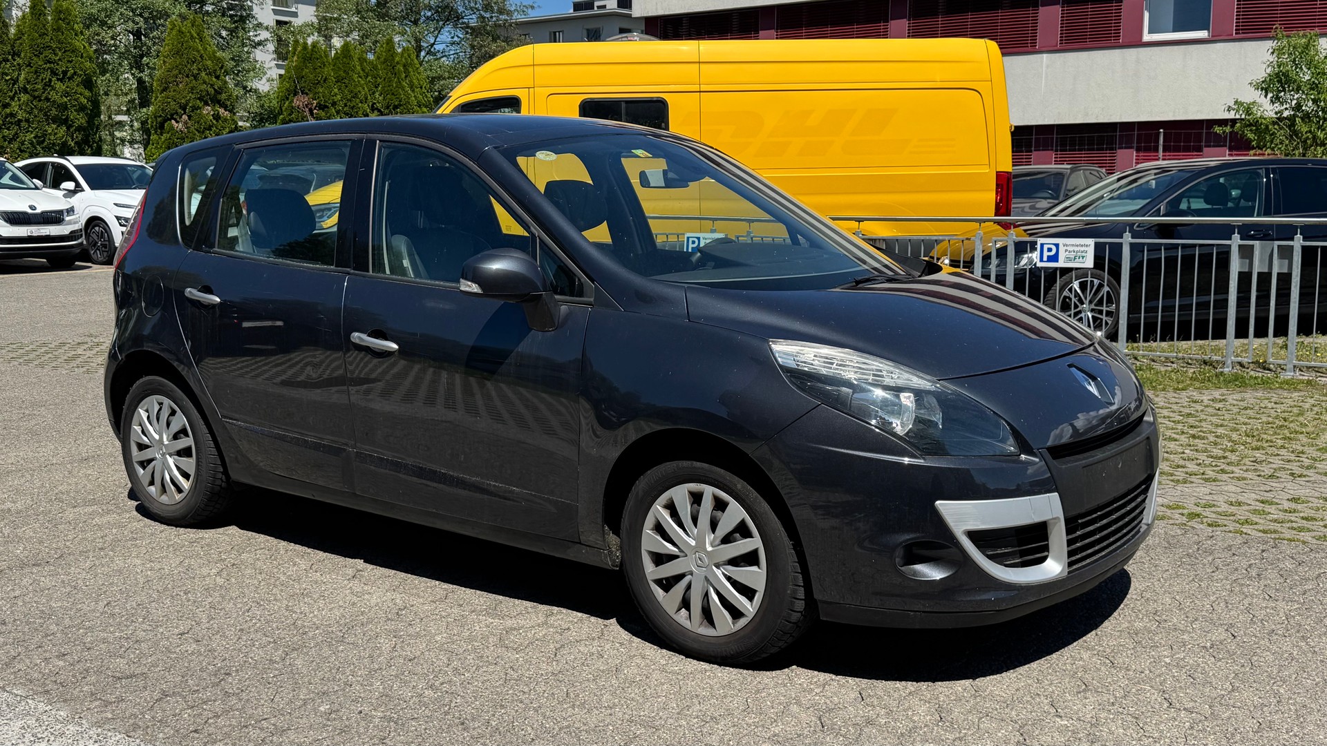 RENAULT Scénic 2.0 16V Dynamique X-Tronic CVT-image-2