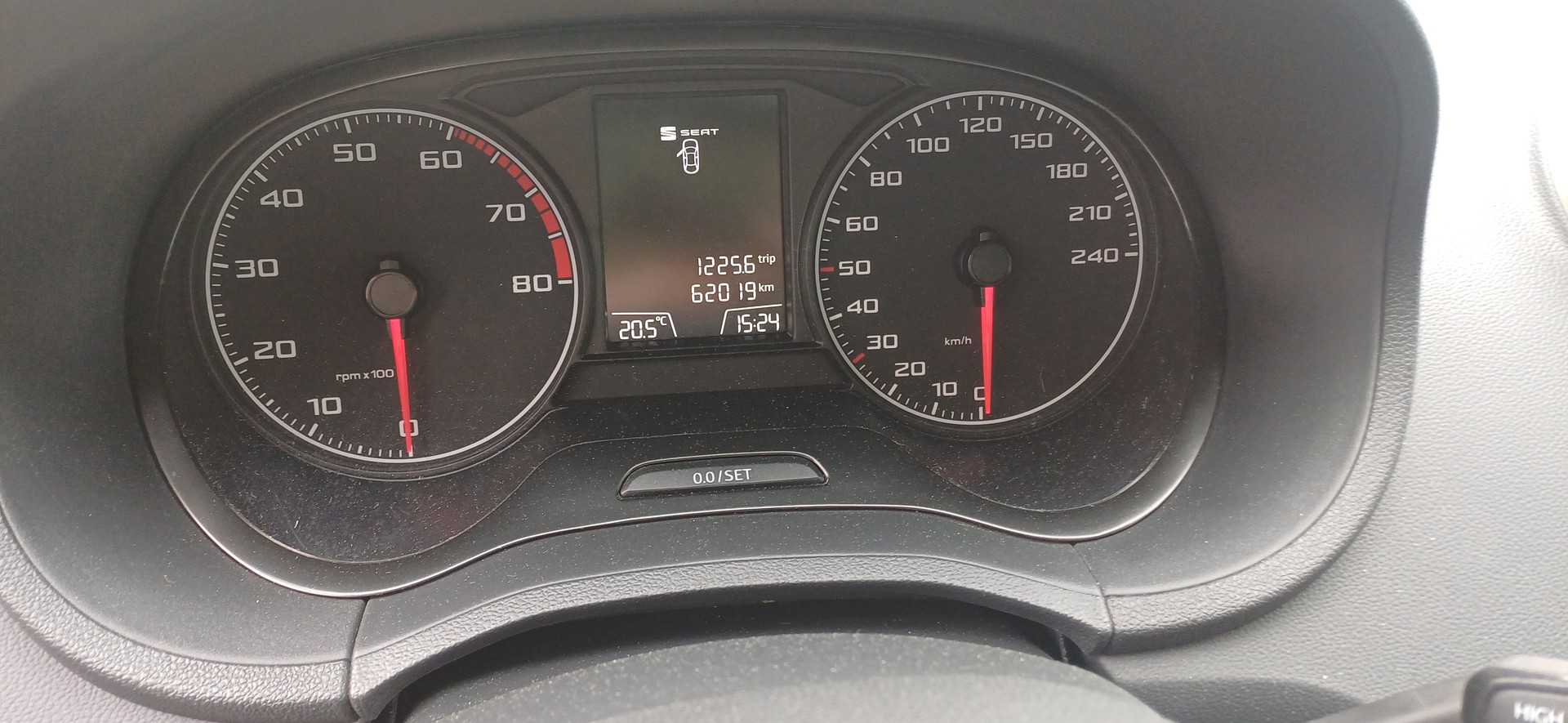 SEAT Ibiza 1.0 EcoTSI Salsa-image-11