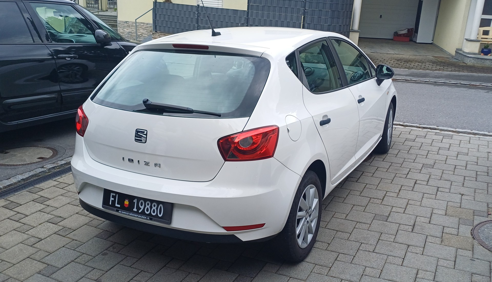 SEAT Ibiza 1.0 EcoTSI Salsa-image-2