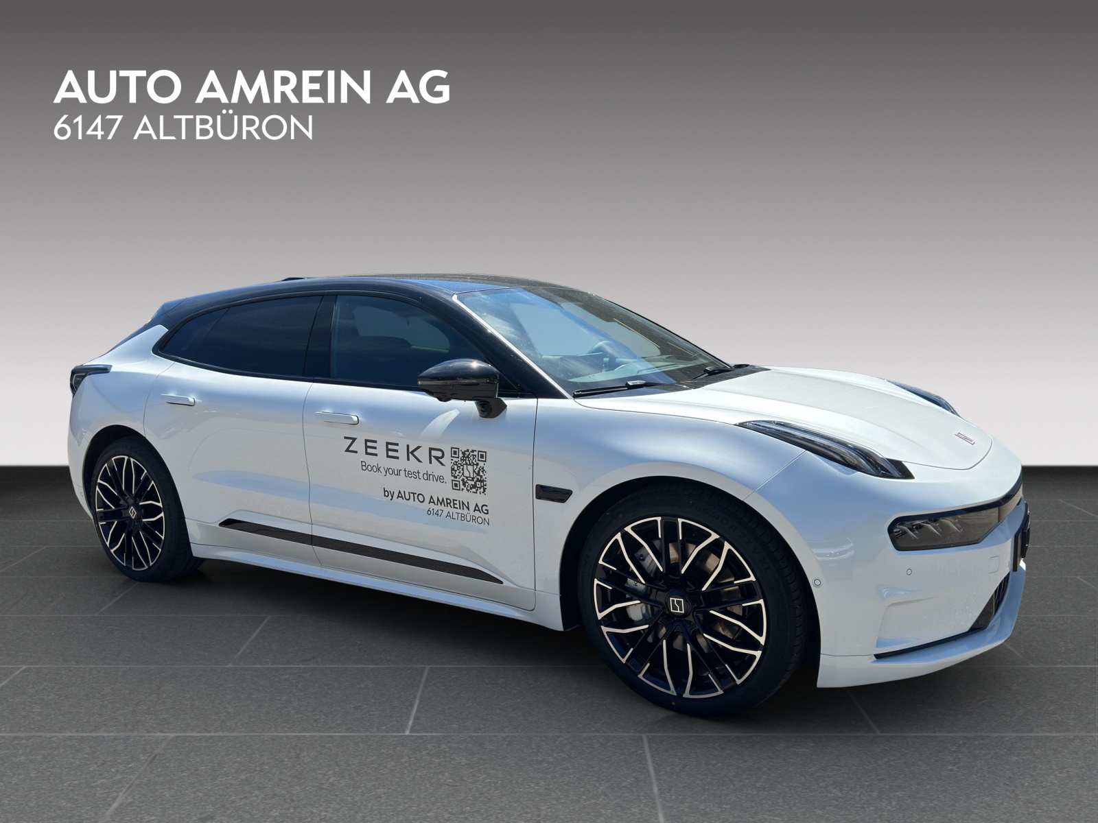 ZEEKR 001 Privilege AWD-showroom-element-1