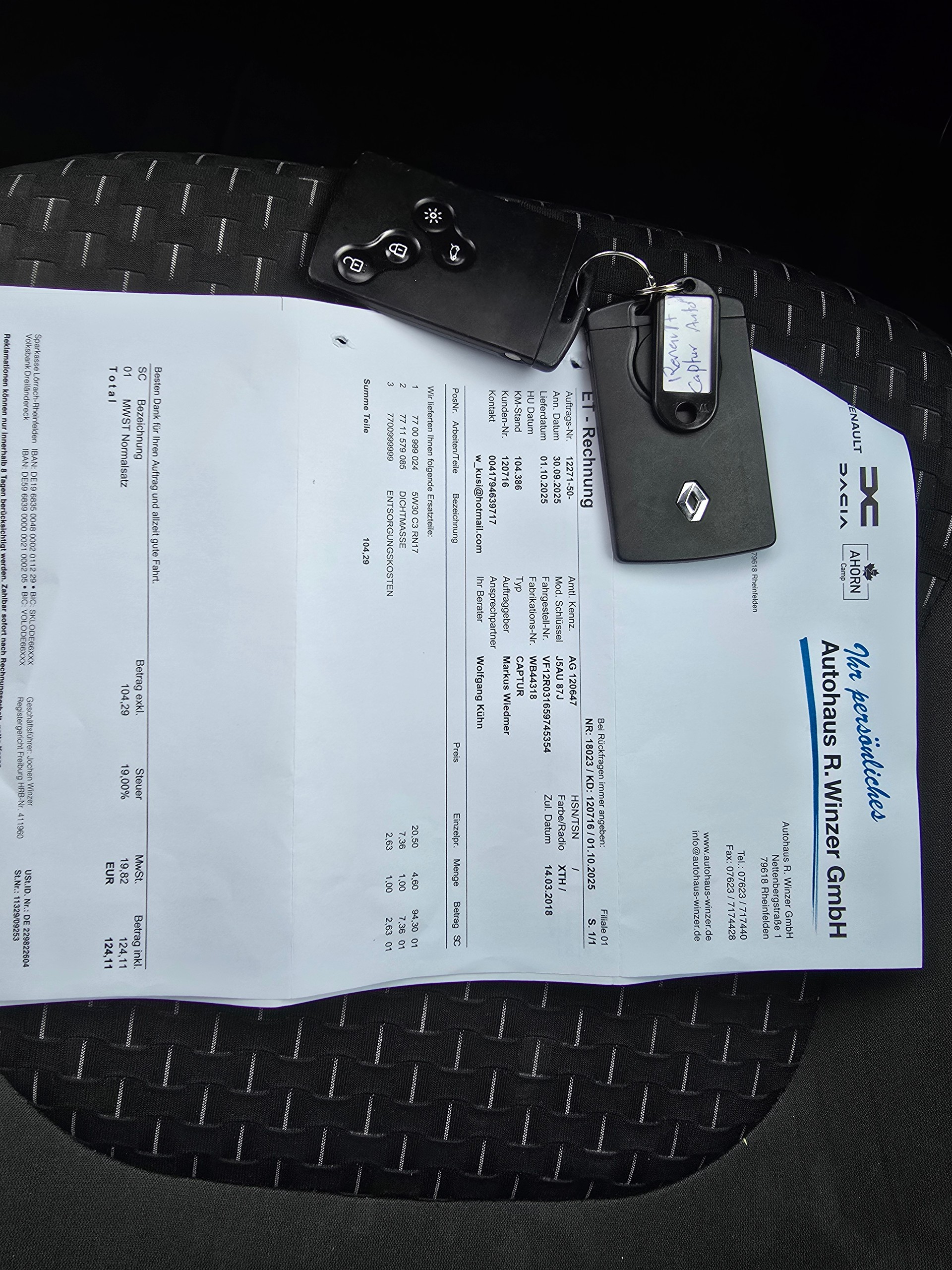 RENAULT Captur 1.2 T 16V Intens-image-25