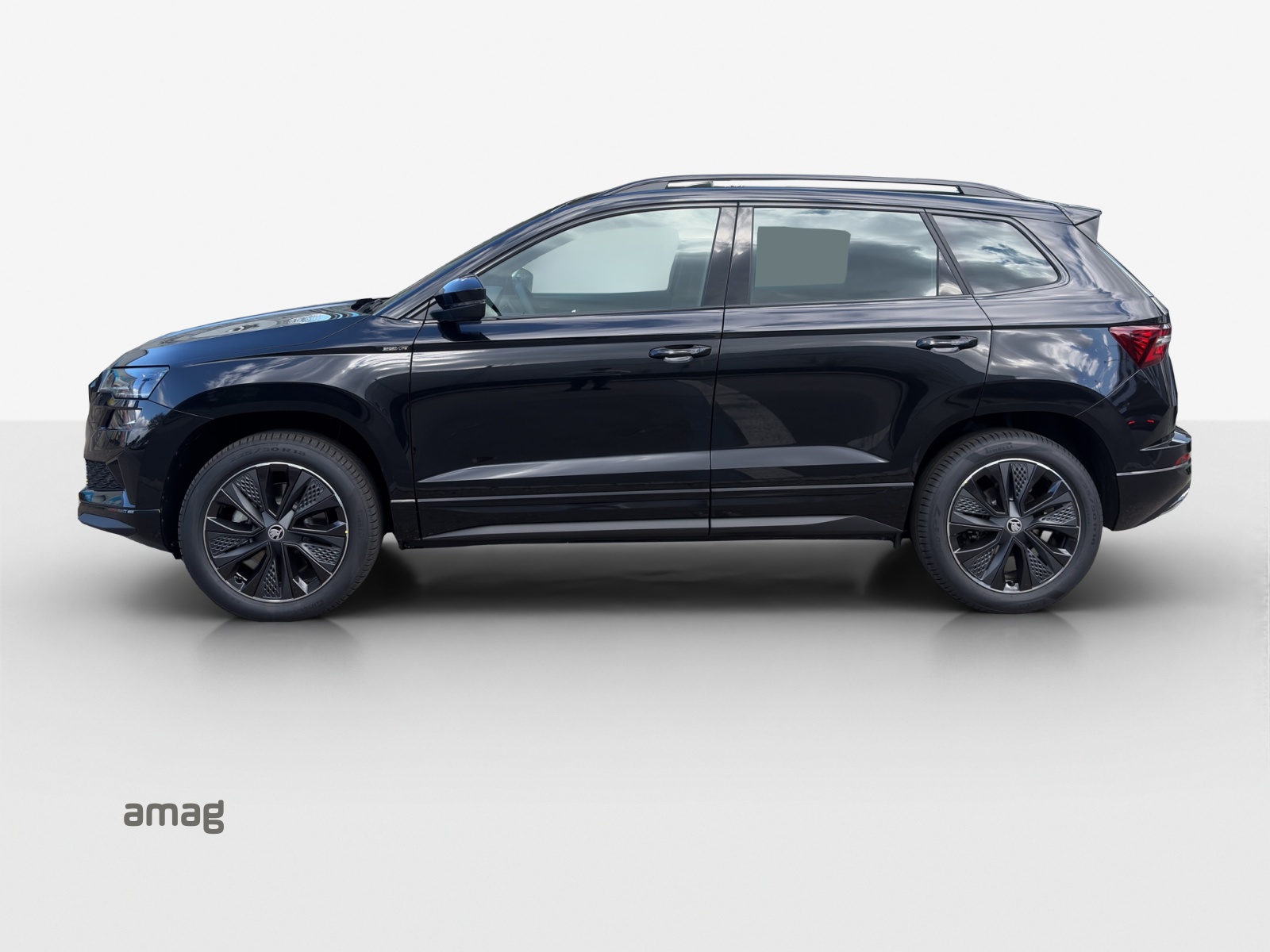 SKODA Karoq Dynamic Netto Limited Edition 2.0TSI 190PS 7DSG 4X4-image-1
