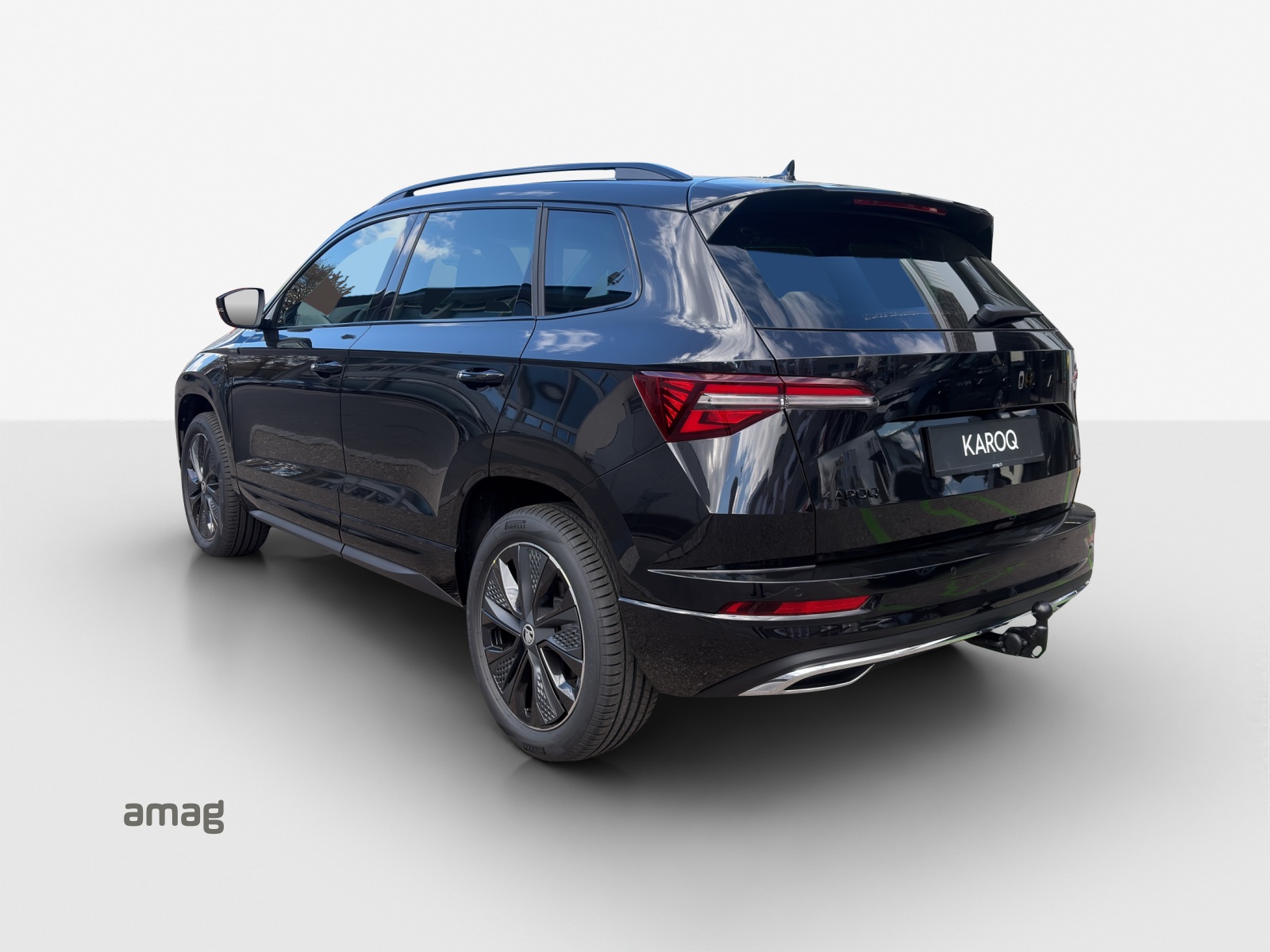 SKODA Karoq Dynamic Netto Limited Edition 2.0TSI 190PS 7DSG 4X4-image-2
