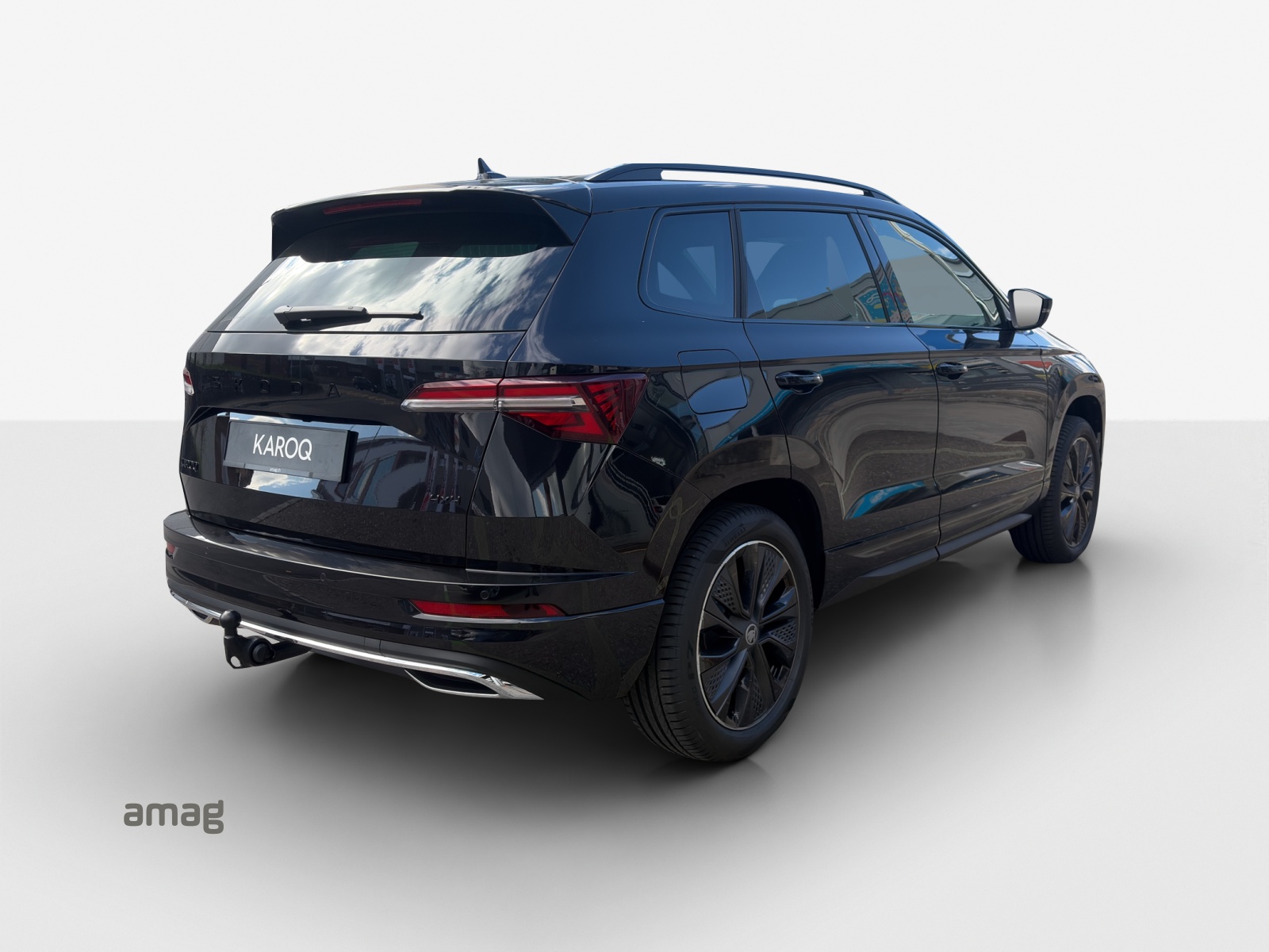 SKODA Karoq Dynamic Netto Limited Edition 2.0TSI 190PS 7DSG 4X4-image-4