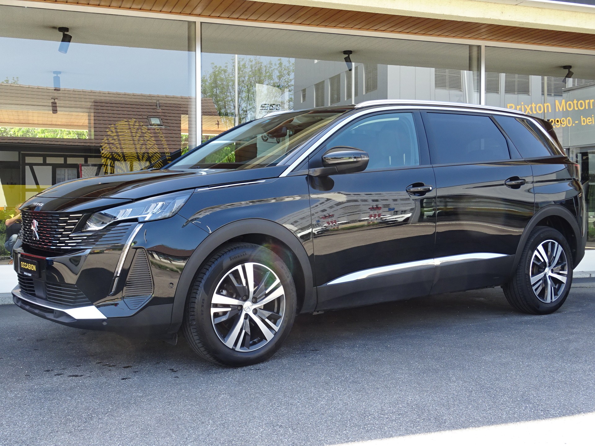 PEUGEOT 5008 1.2 Pure Tech Allure Pack EAT8-image-1