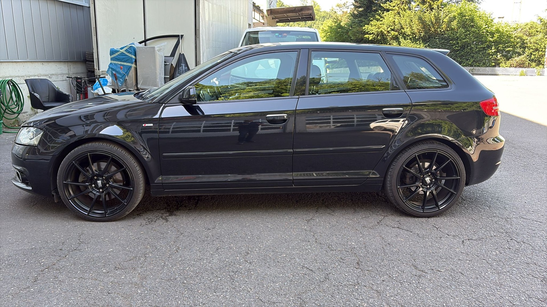 AUDI A3 Sportback 2.0 TFSI S-Line, Ambition quattro S-tronic-image-4