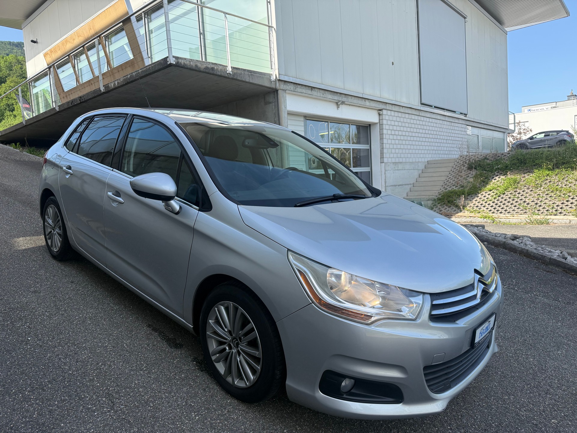 CITROEN C4 Berline 1.6 VTi Séduction || Frisch ab MFK-image-5
